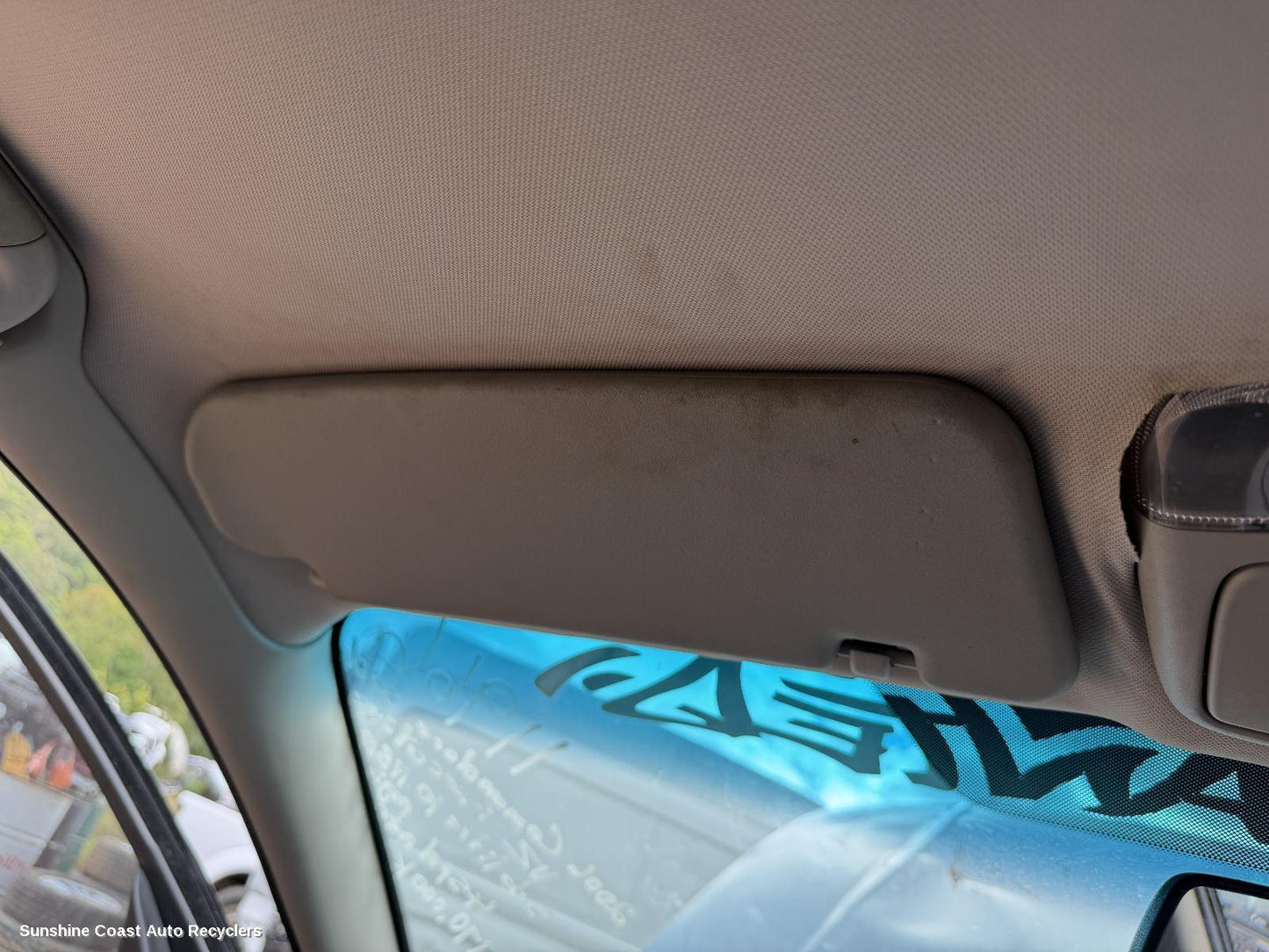 2002-2007 Holden Commodore Sunvisor