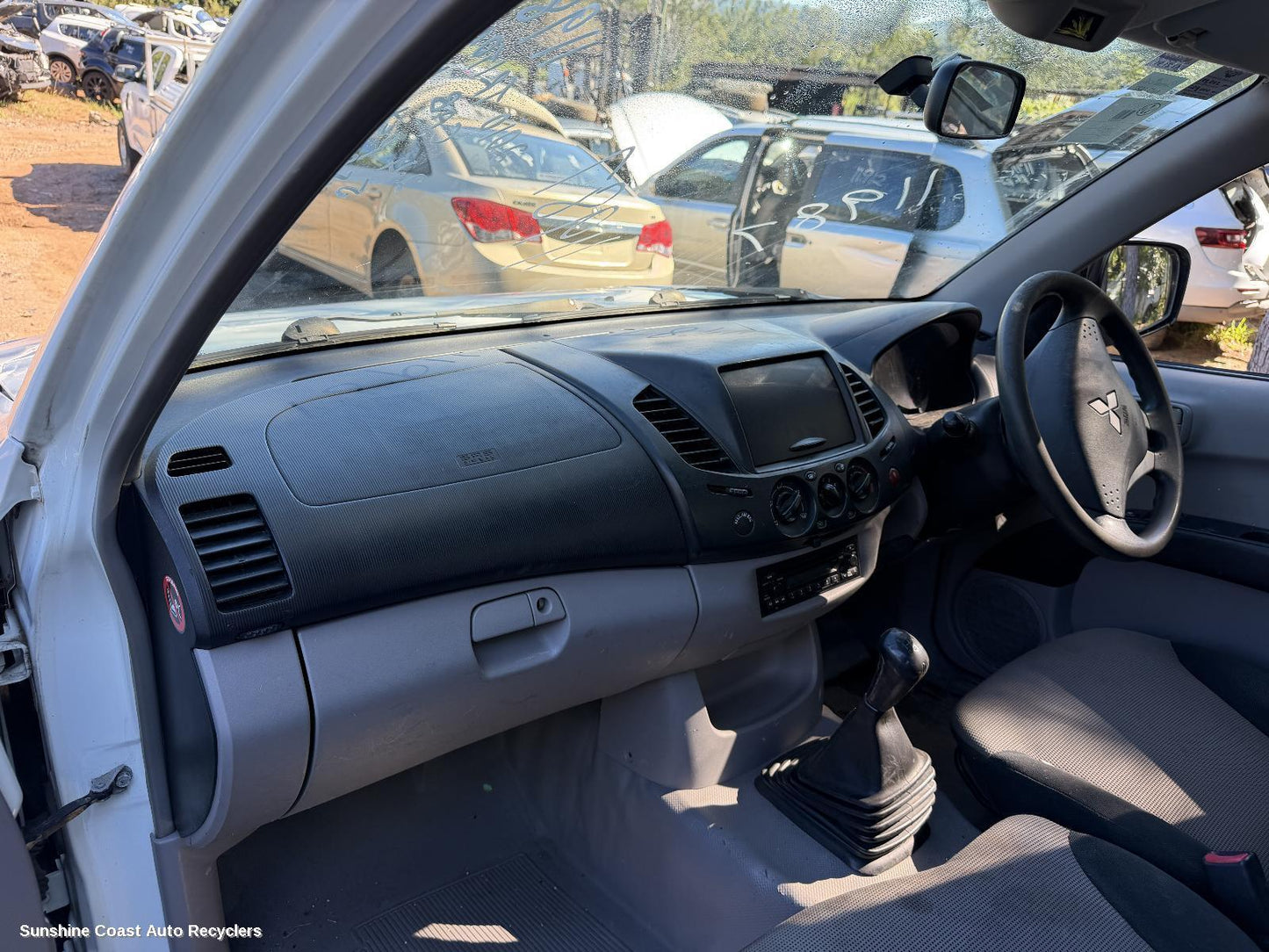 2009-2015 Mitsubishi Triton Glove Box
