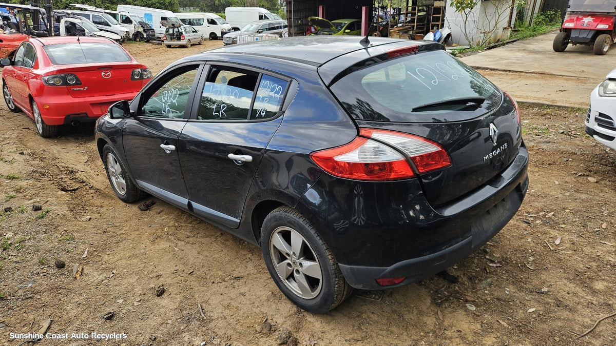 2010-2013 Renault Megane Rear Bumper