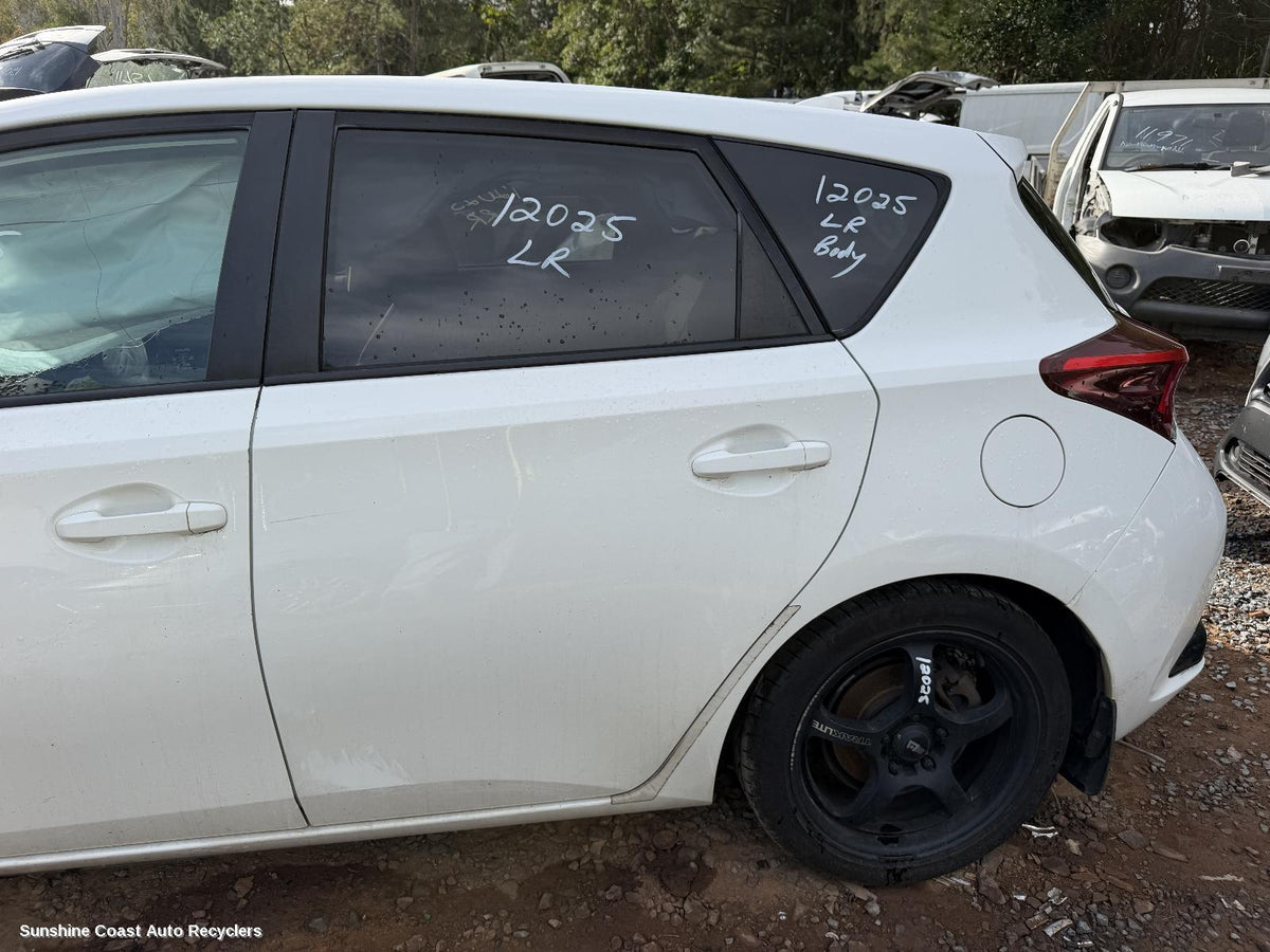 2015-2018 Toyota Corolla Door Handle