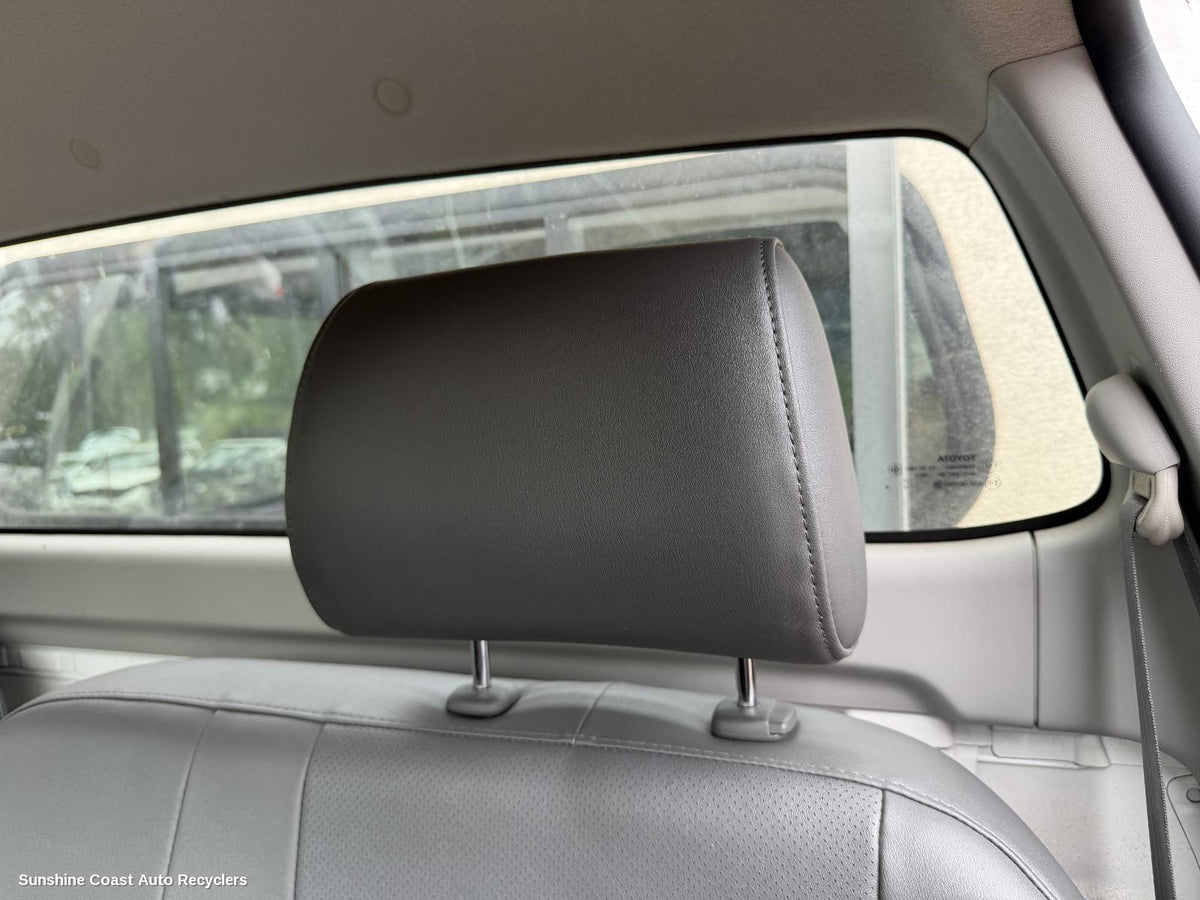 2011-2015 Toyota Hilux Headrest