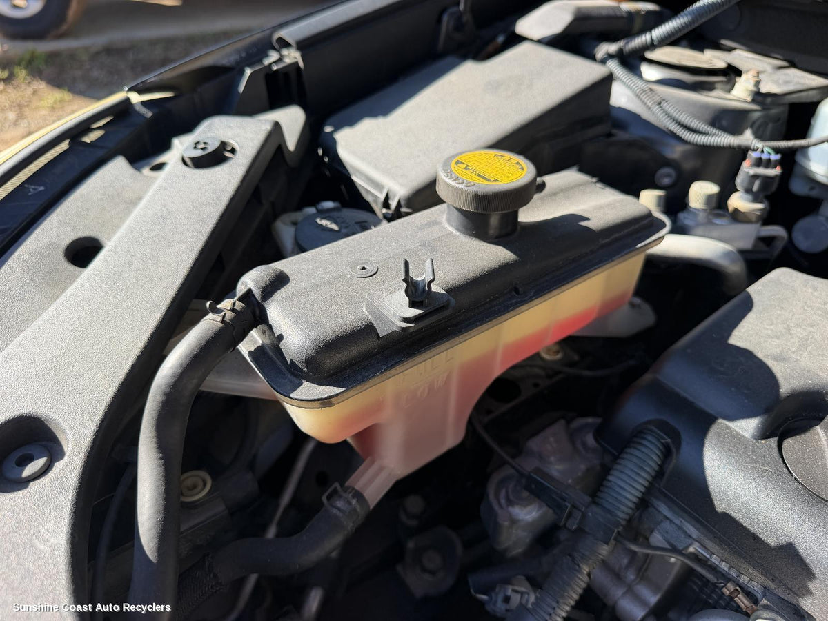 2005-2012 Toyota Rav4 Overflow Bottle