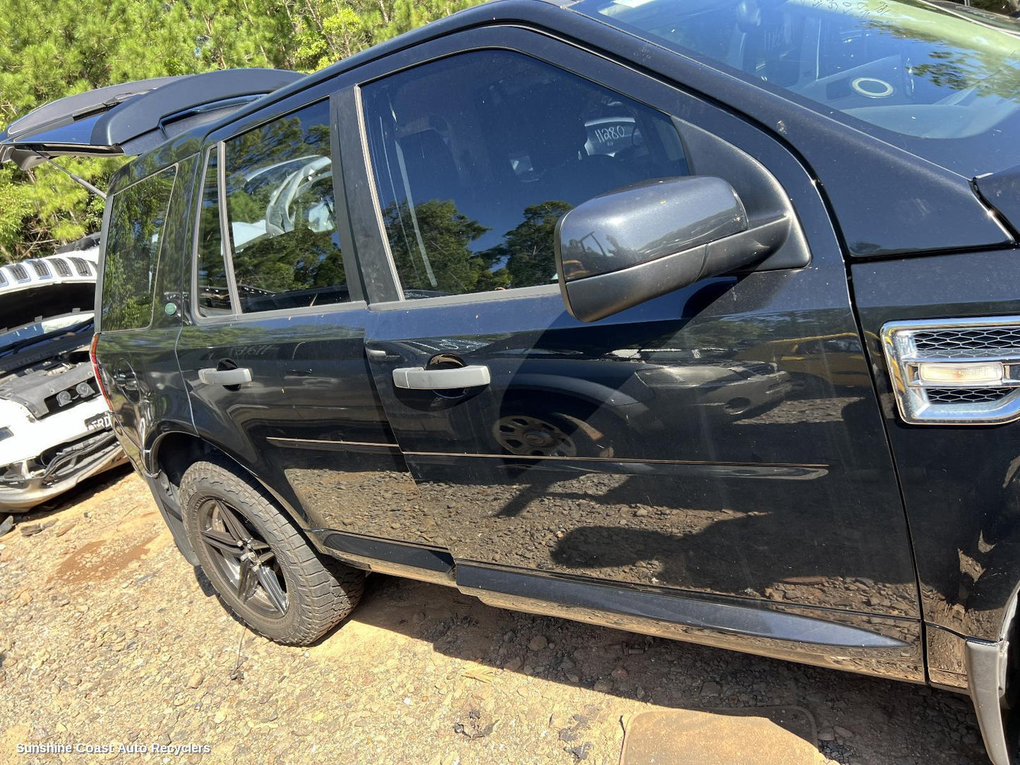 2011 Land Rover Freelander Right Door Mirror