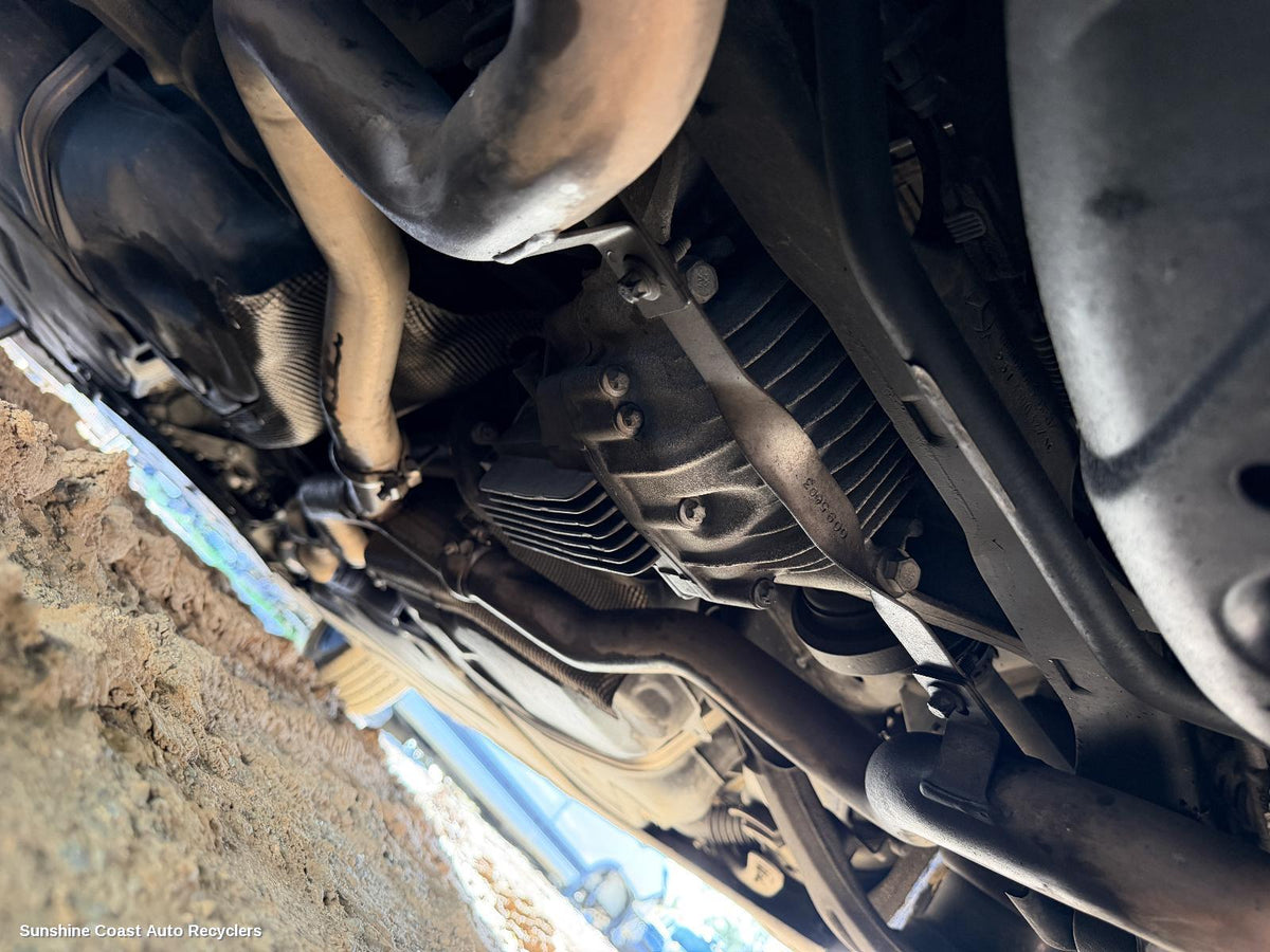 2006-2013 Mercedes R Class Differential Centre