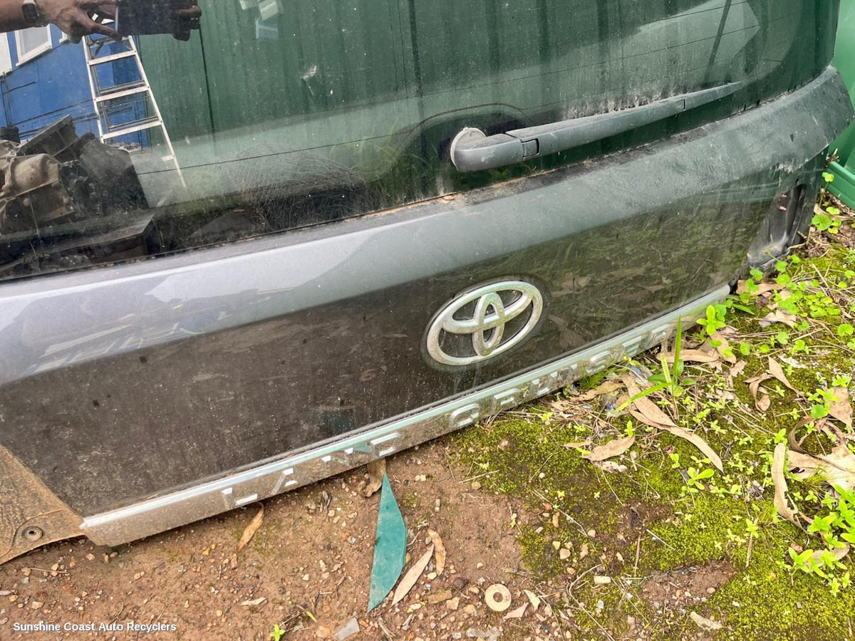 2015-2021 Toyota Landcruiser Rear Garnish