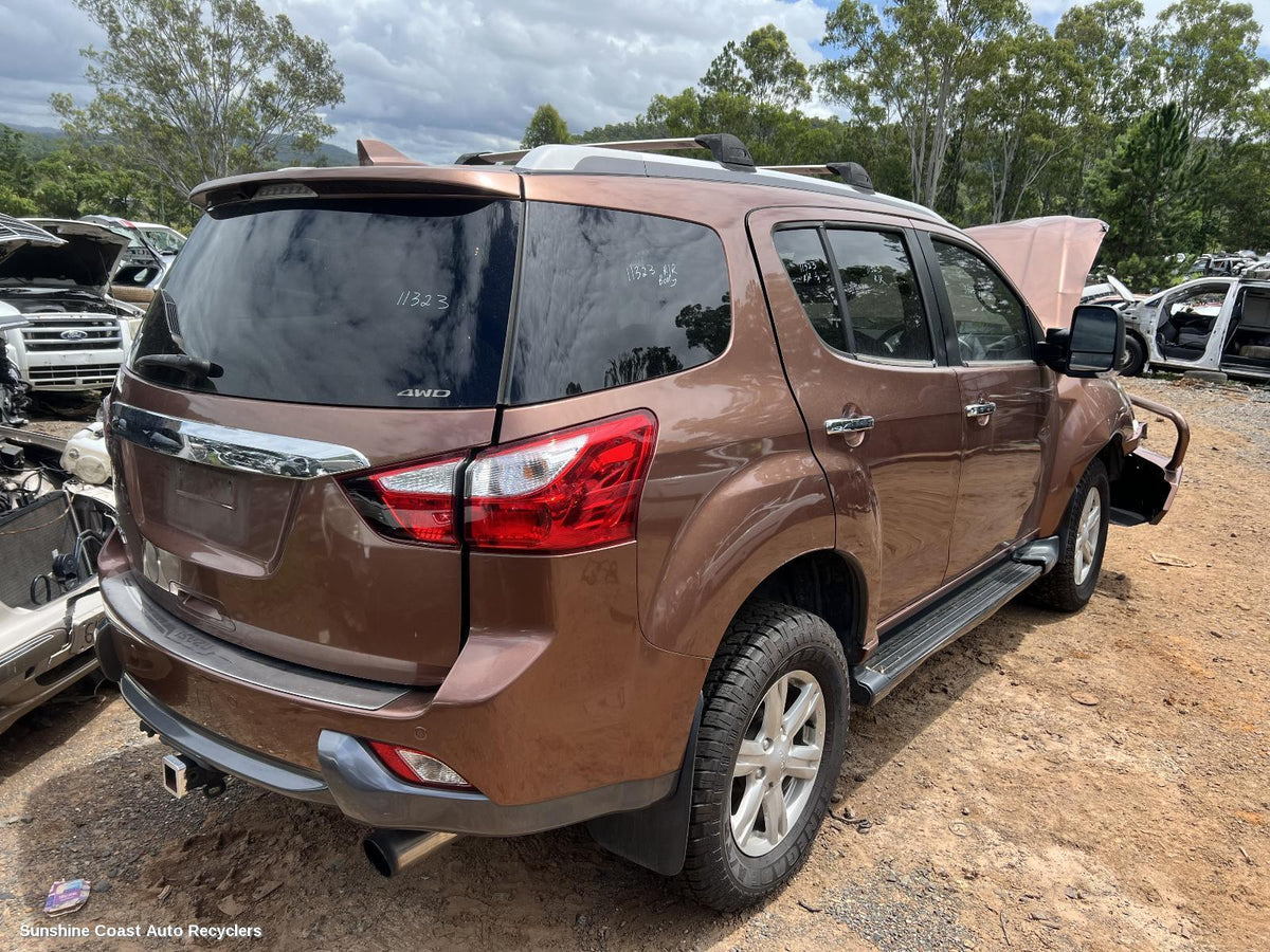 2013-2021 Isuzu Mu-x Headrest