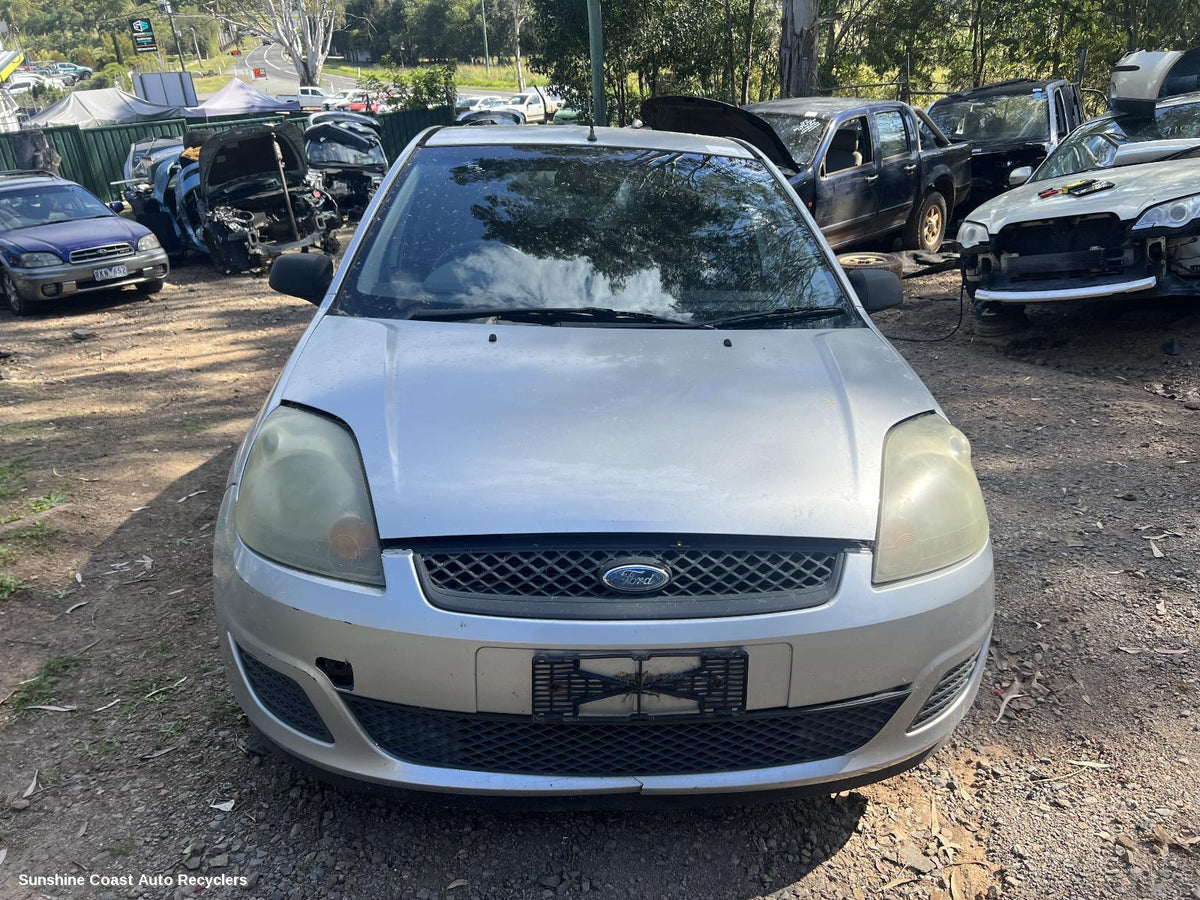 2004-2008 Ford Fiesta Left Guard