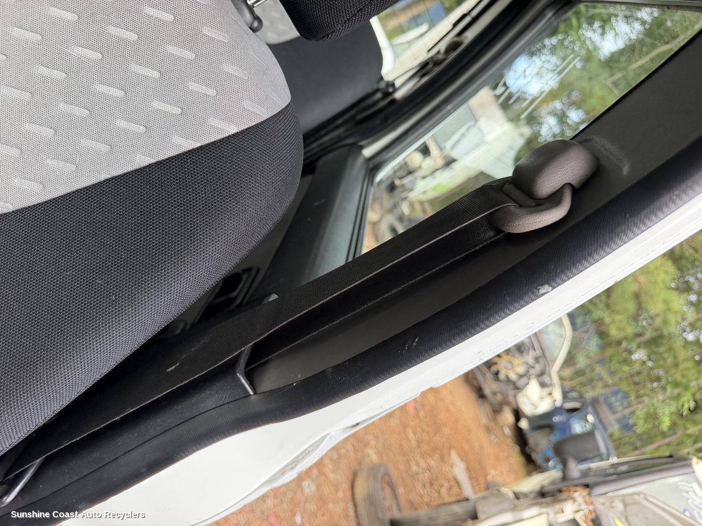 1997-2015 Nissan Navara Seatbelt Stalk
