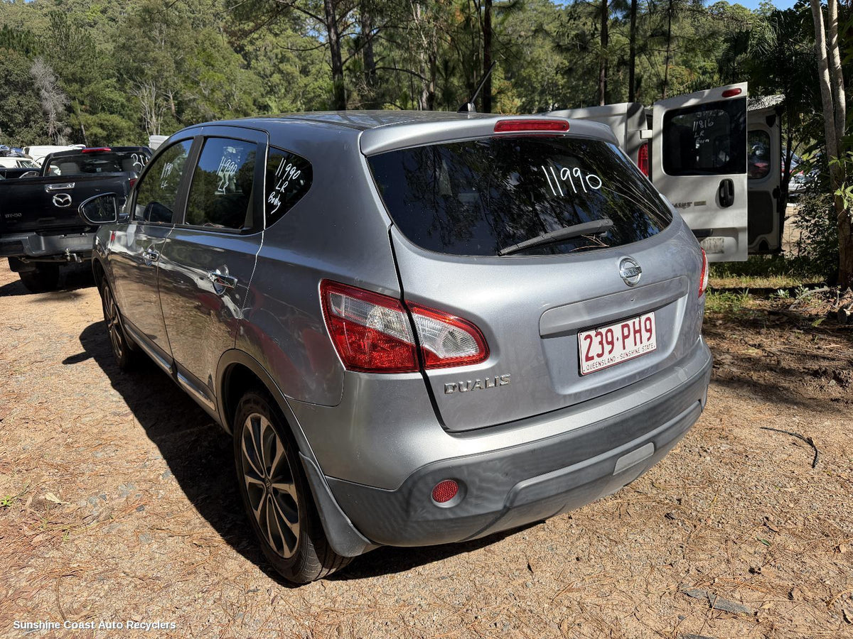 2007-2014 Nissan Dualis Battery Terminal