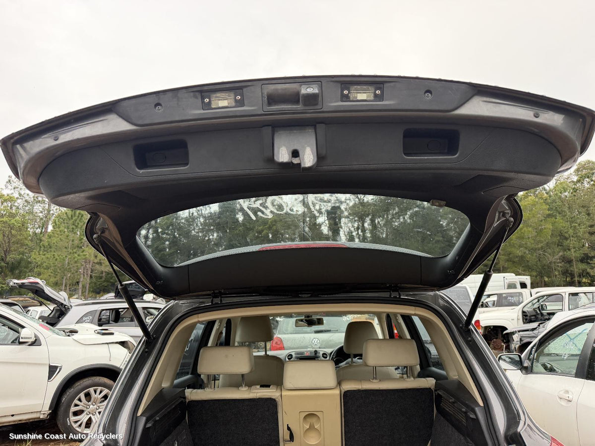 2008-2016 Volkswagen Tiguan Door Boot Gate Lock
