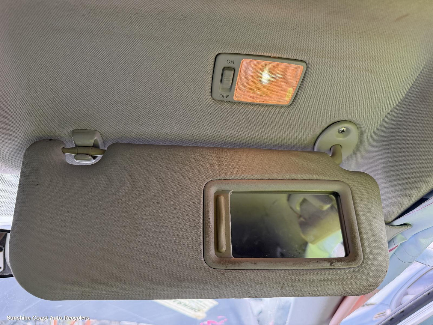 2012-2018 Toyota Corolla Sunvisor
