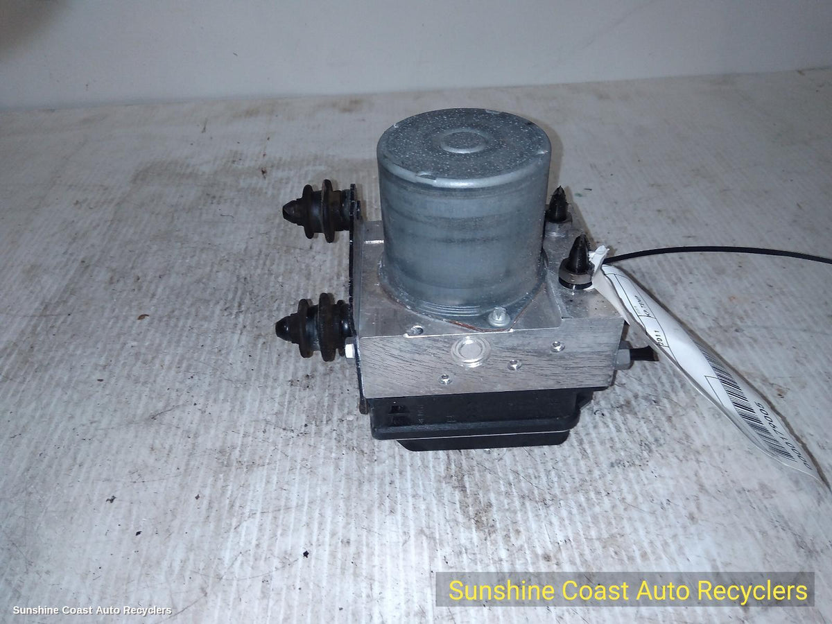2008-2017 Audi Q5 Abs Pump Modulator
