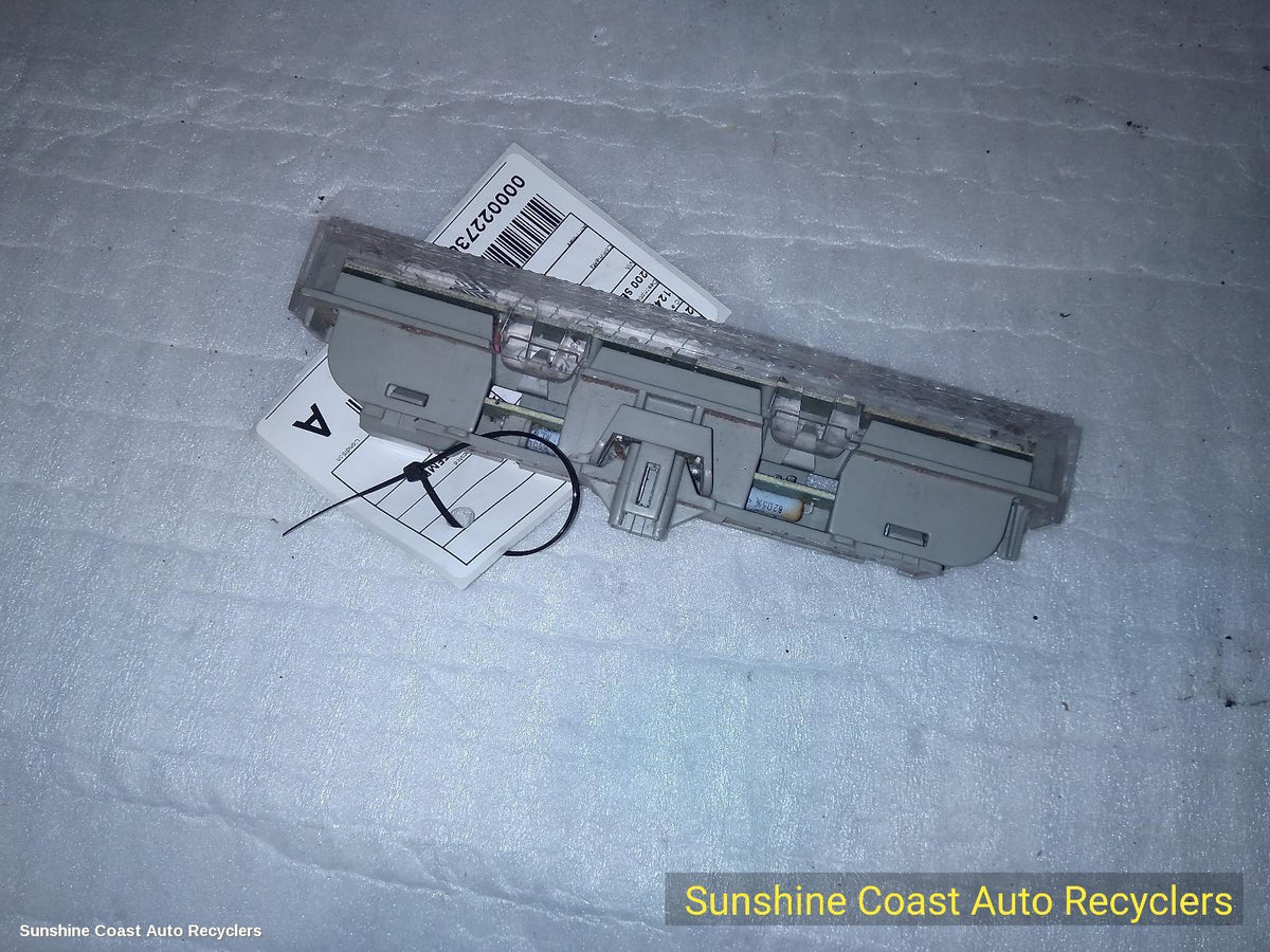 2007-2021 Toyota Landcruiser High Level Stoplight