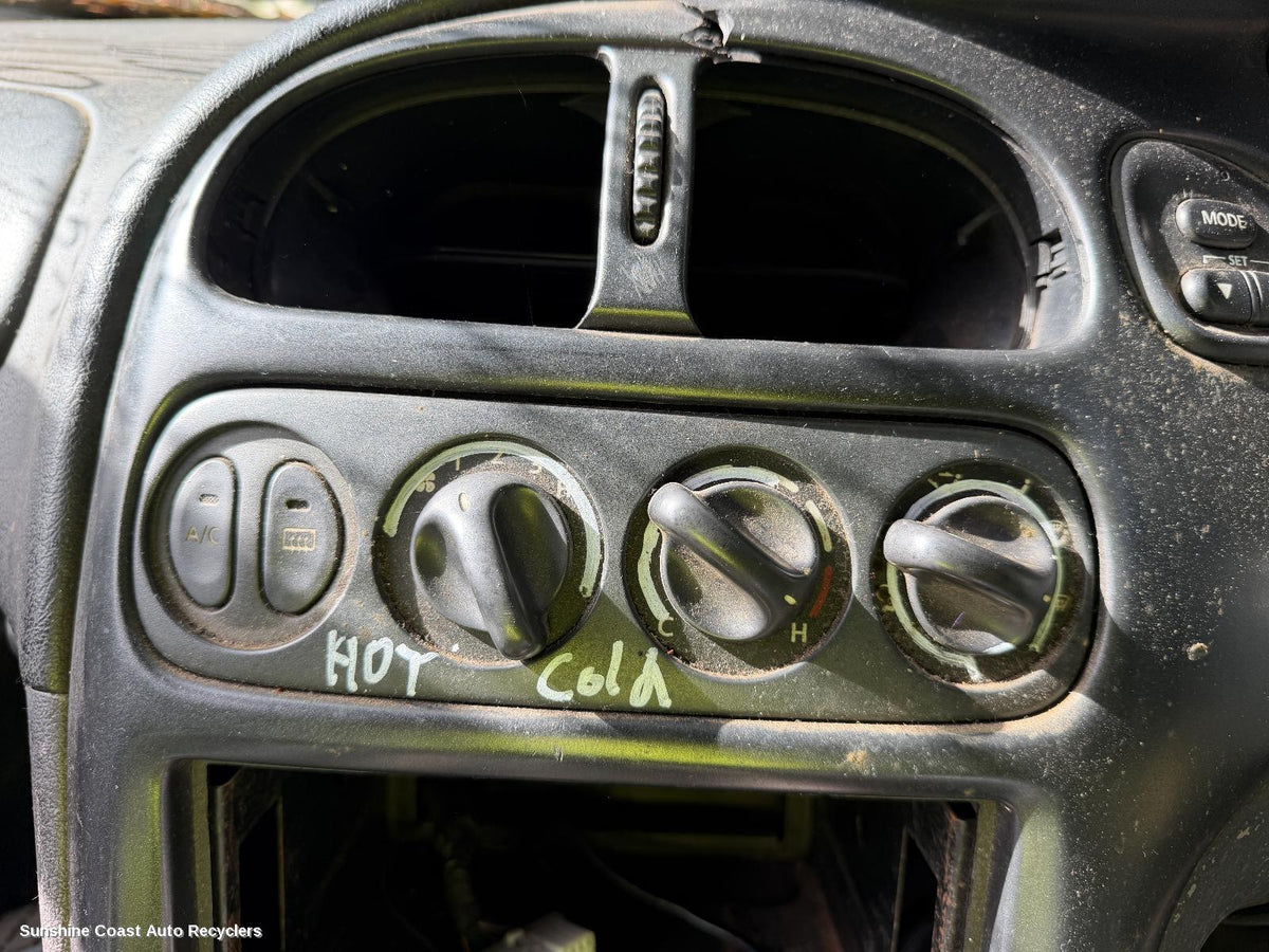 1997-2002 Holden Commodore Heater Ac Controls