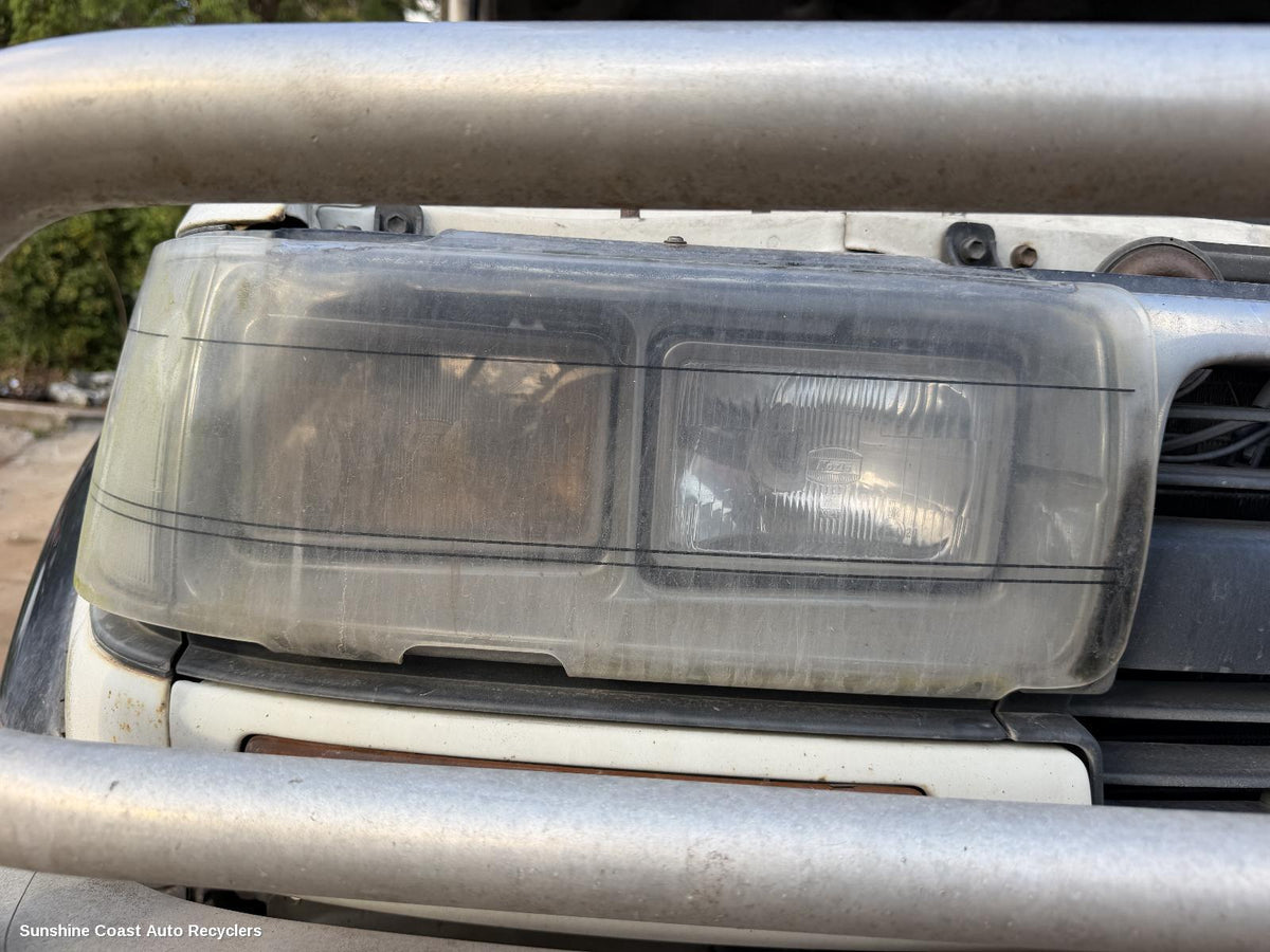 1990-1998 Toyota Landcruiser Right Headlight Surround