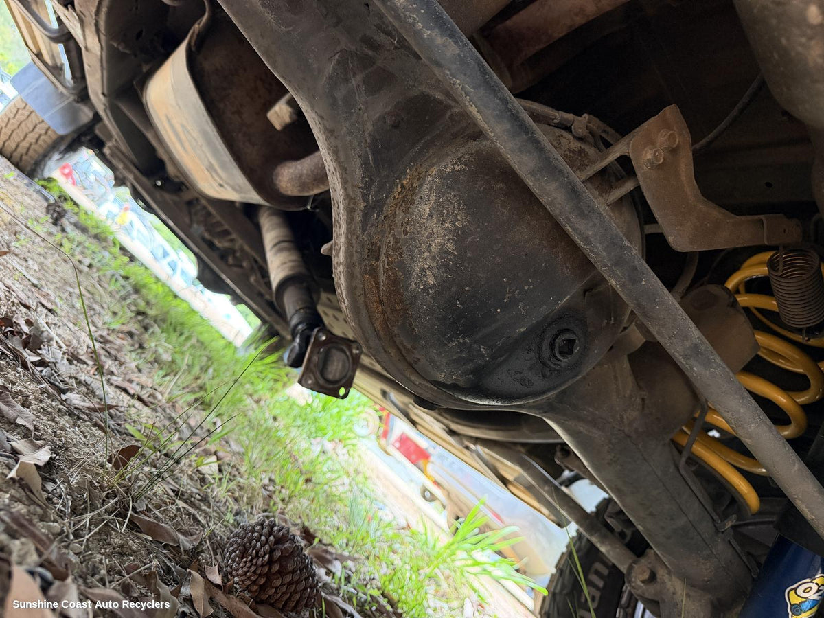 1997-2000 Nissan Patrol Rear Drive Shaft