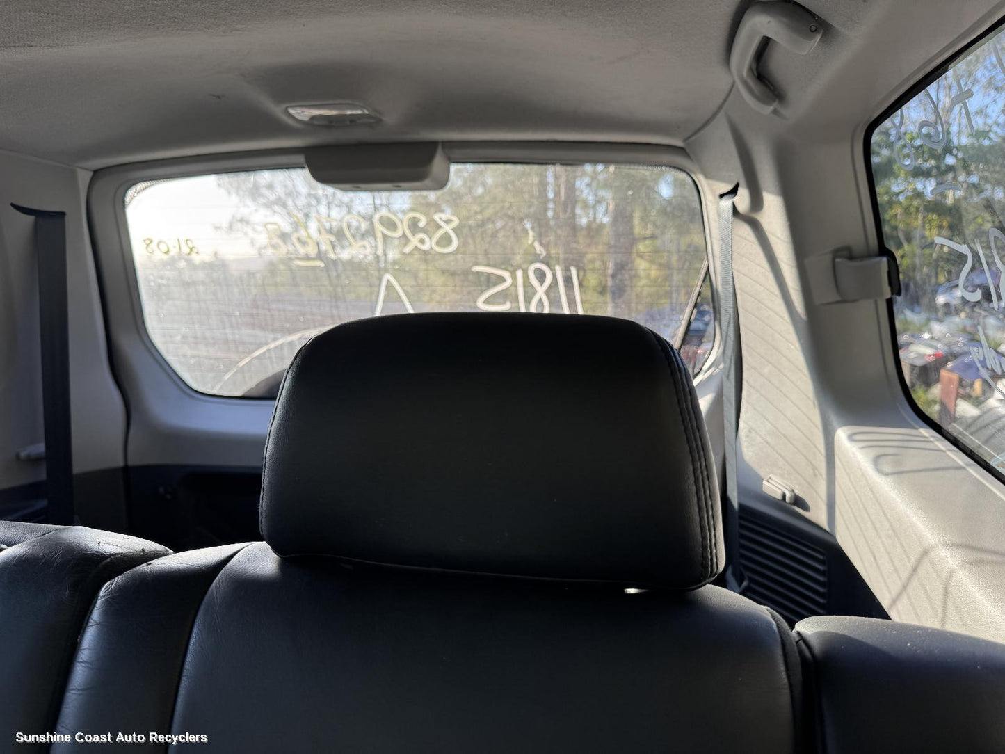 2002 Mitsubishi Pajero Headrest