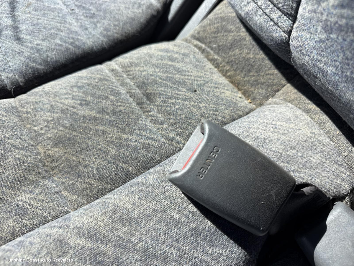 1990-1998 Toyota Landcruiser Seatbelt Stalk
