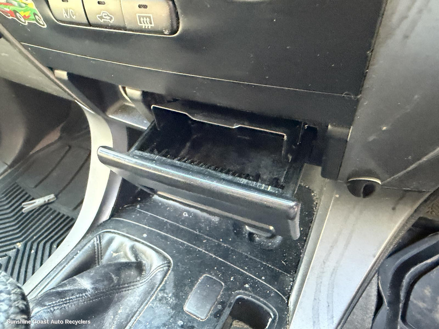 2003-2009 Toyota Prado Ashtray