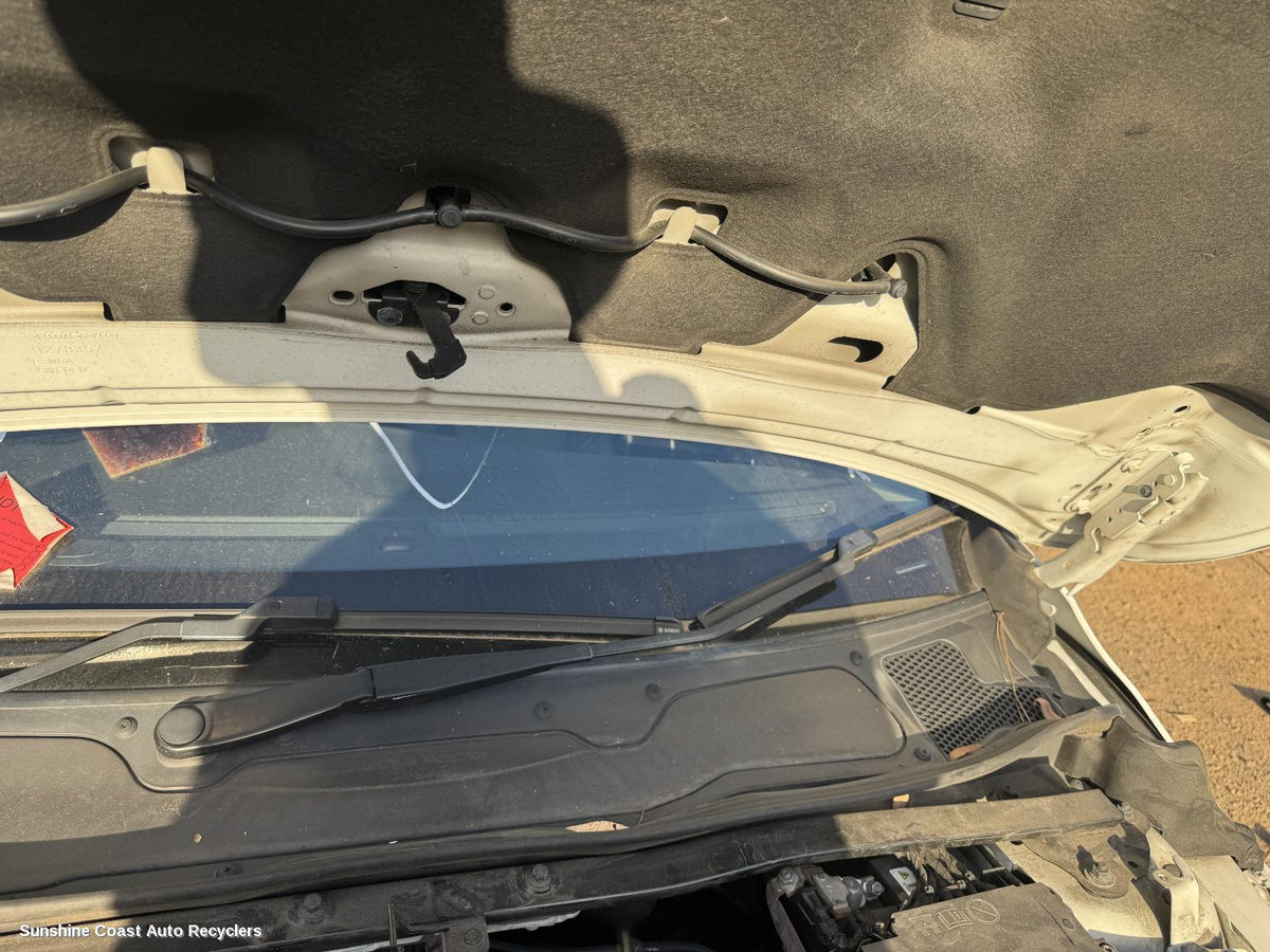 2013-2019 Volvo S40 Wiper Arm