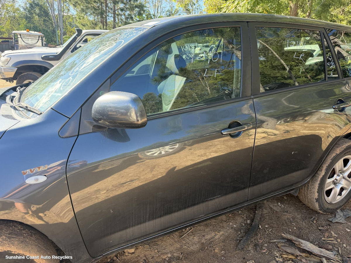 2005-2012 Toyota Rav4 Left Front Door Window