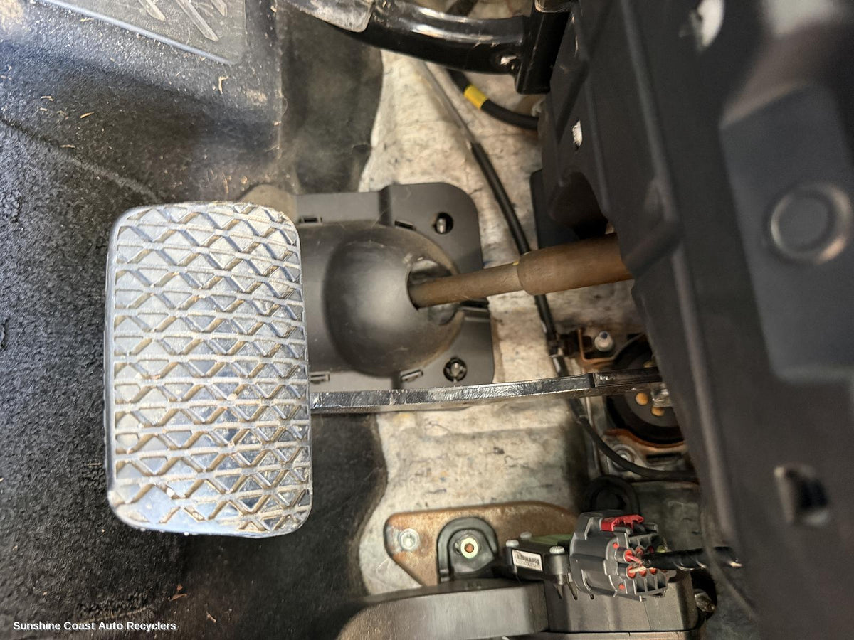 2007-2015 Mazda Cx9 Pedal Assembly