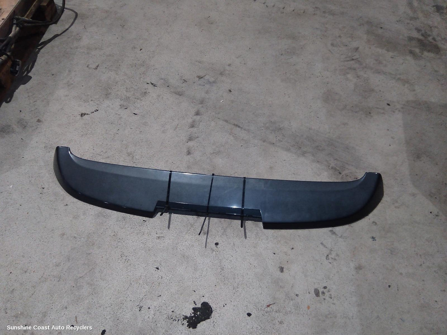2012 Hyundai Santa Fe Rear Spoiler