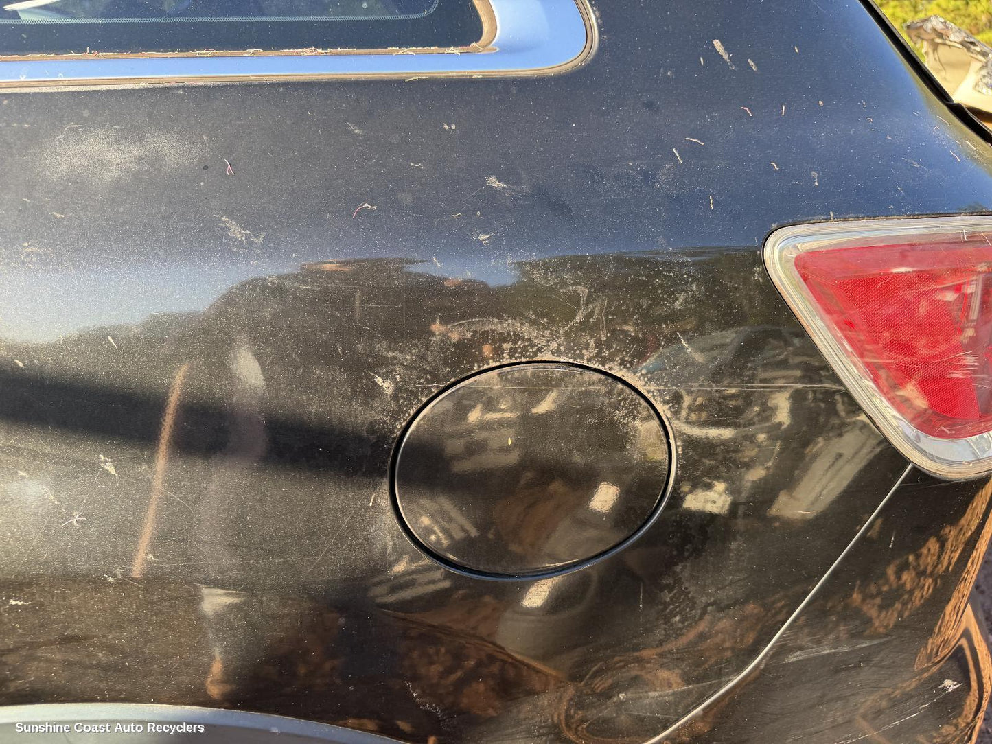 2007-2015 Mazda Cx9 Fuel Door Filler