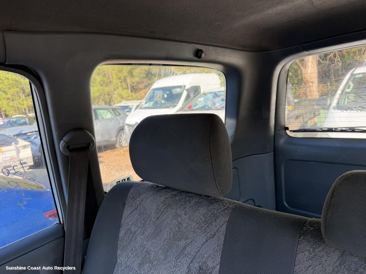 1998-2007 Toyota Landcruiser Headrest