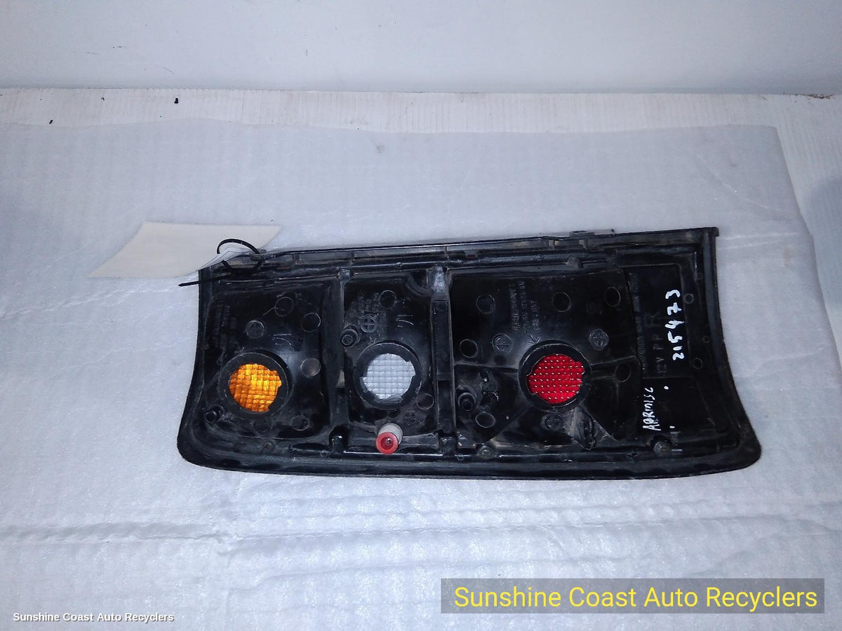 1990-1998 Toyota Landcruiser Right Taillight