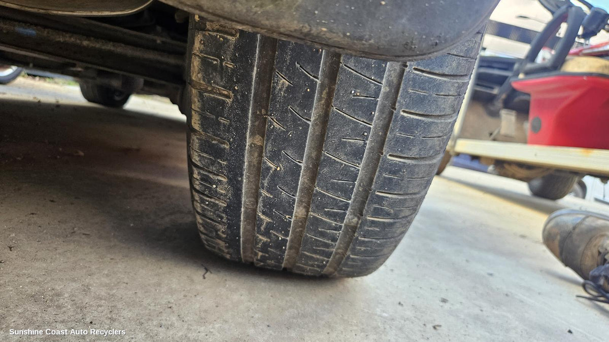 2001-2007 Toyota Corolla Tyre