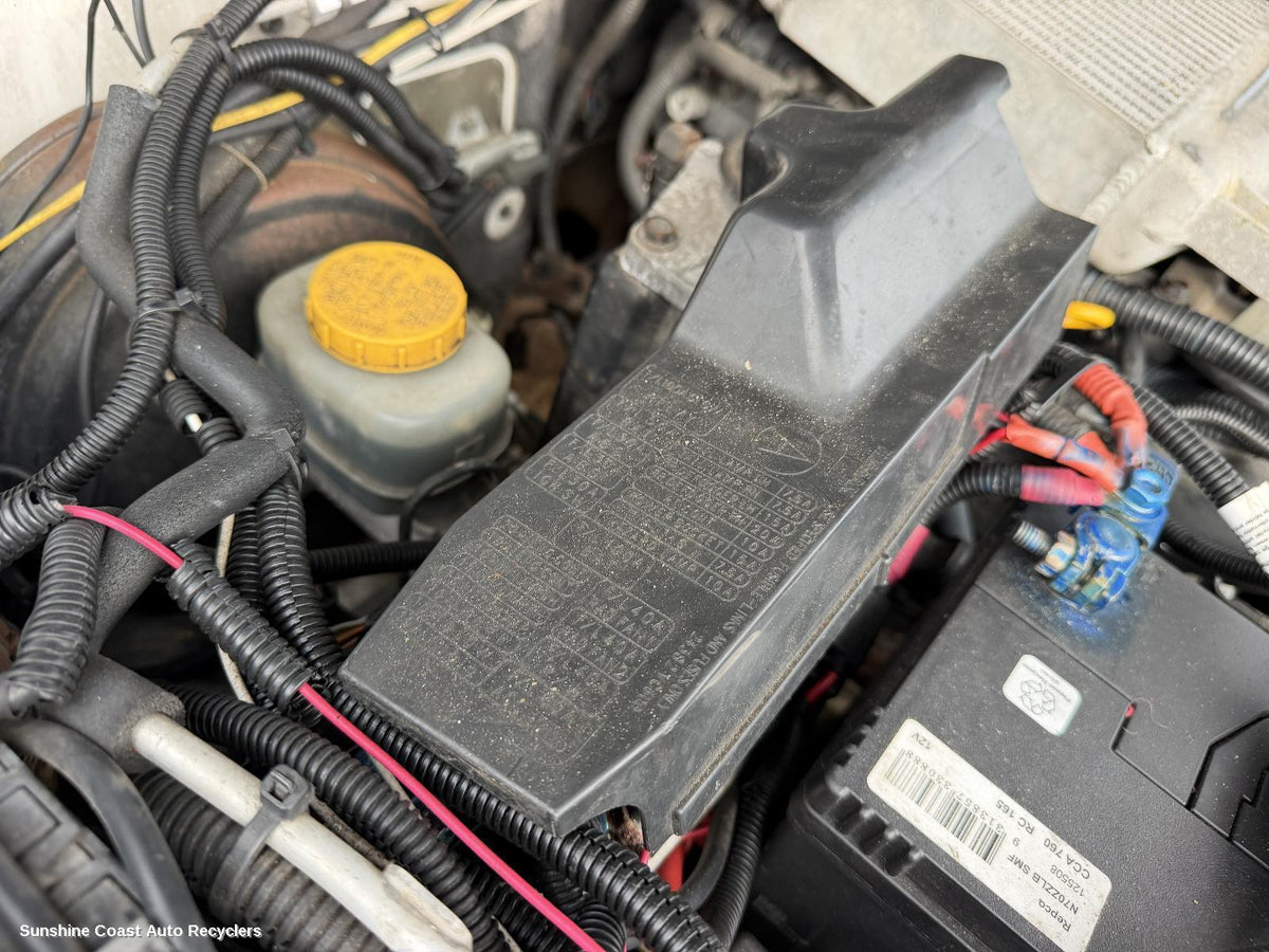 1997-2017 Nissan Patrol Fuse Box