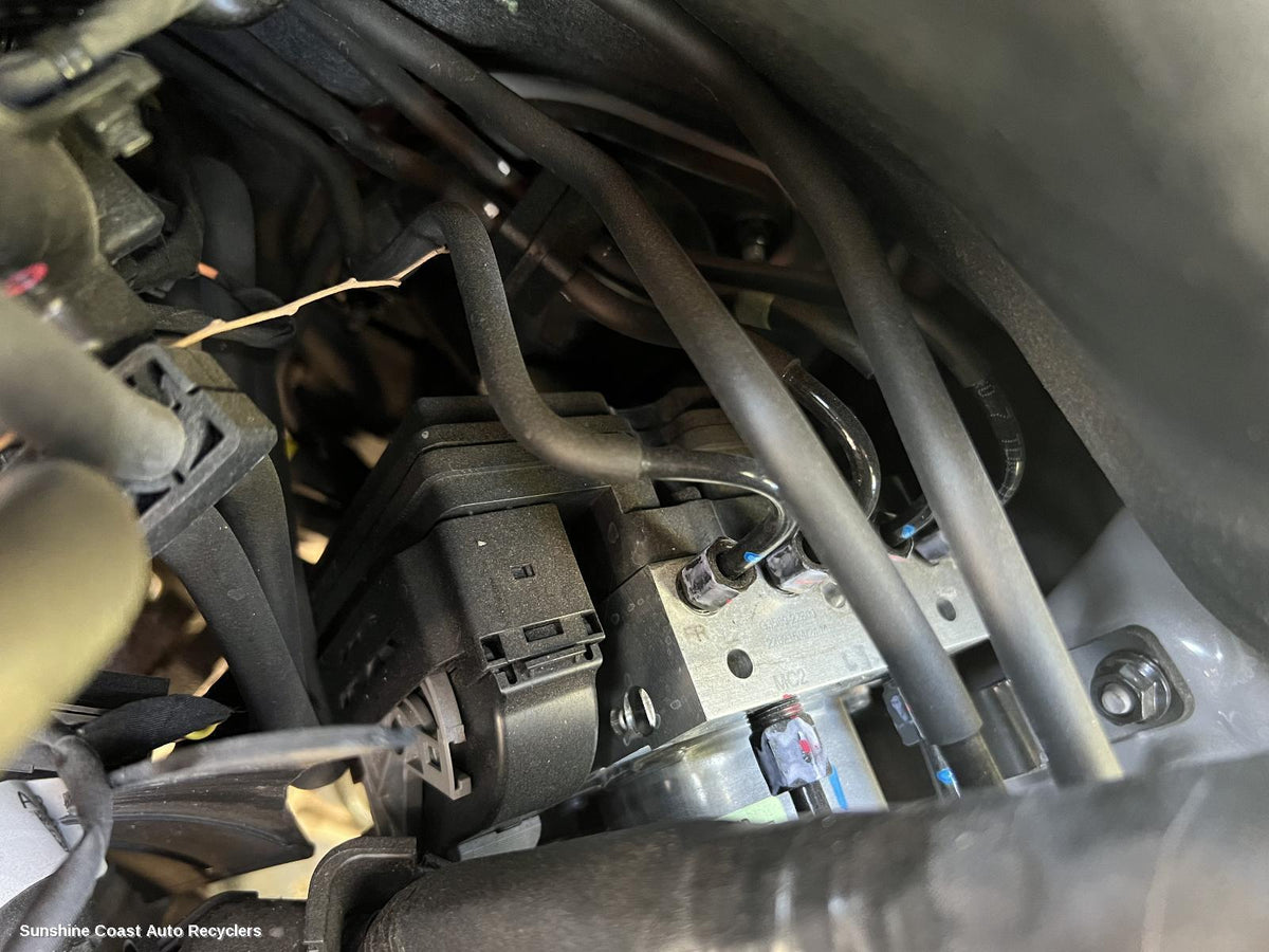 2017-2025 Hyundai I30 Abs Pump Modulator