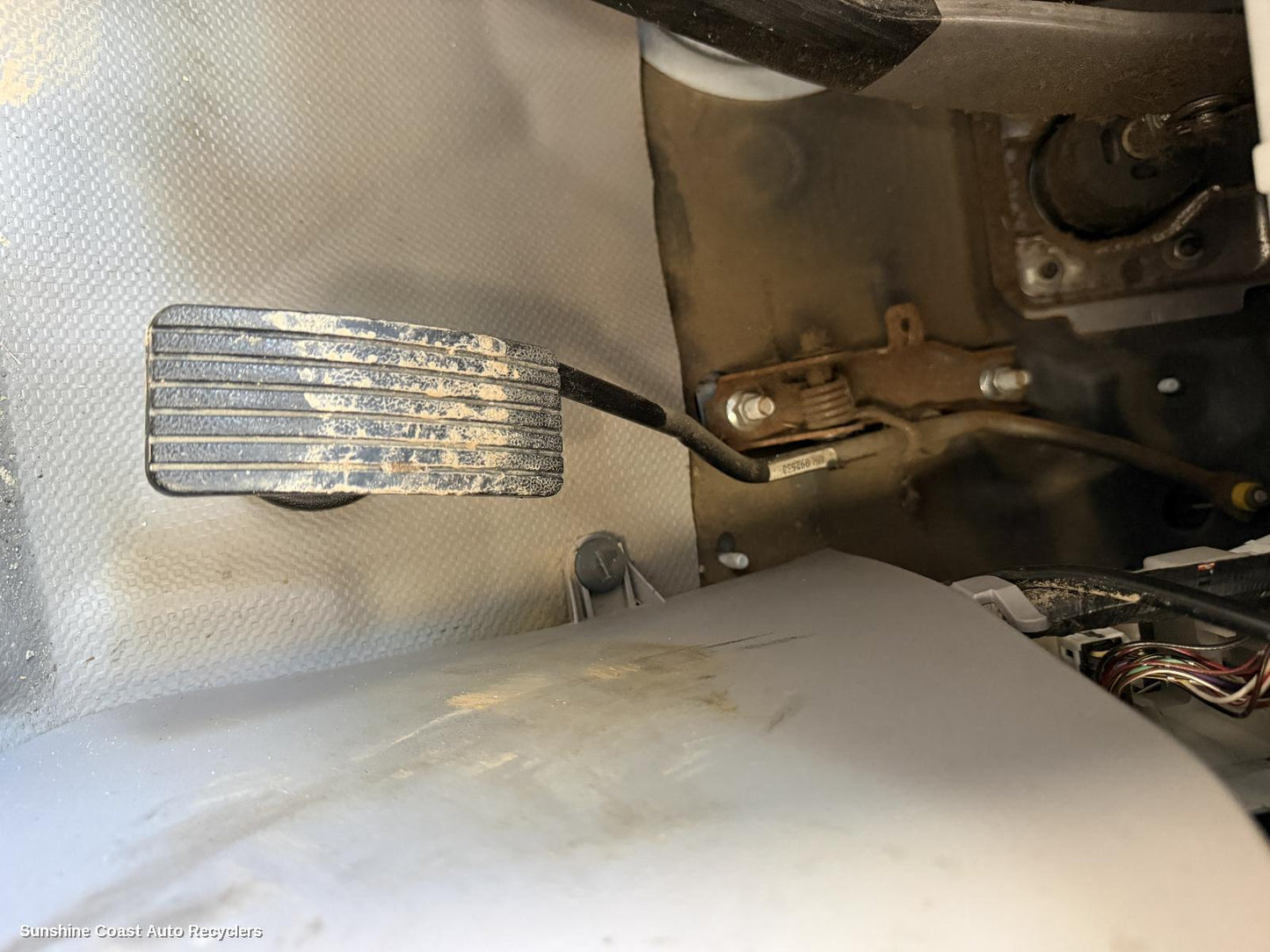 2009-2015 Mitsubishi Triton Pedal Assembly