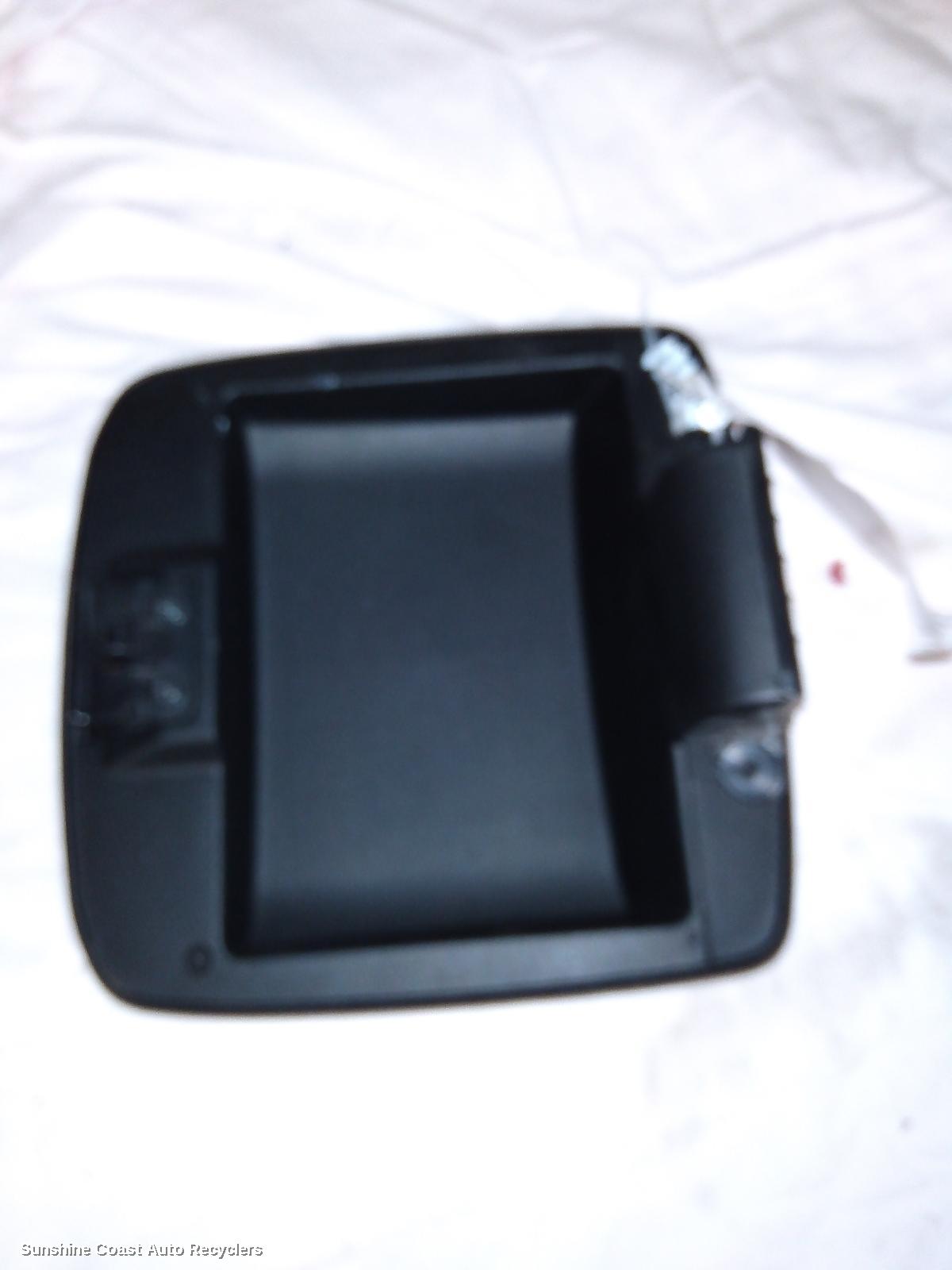 2008 Suzuki Vitara Console