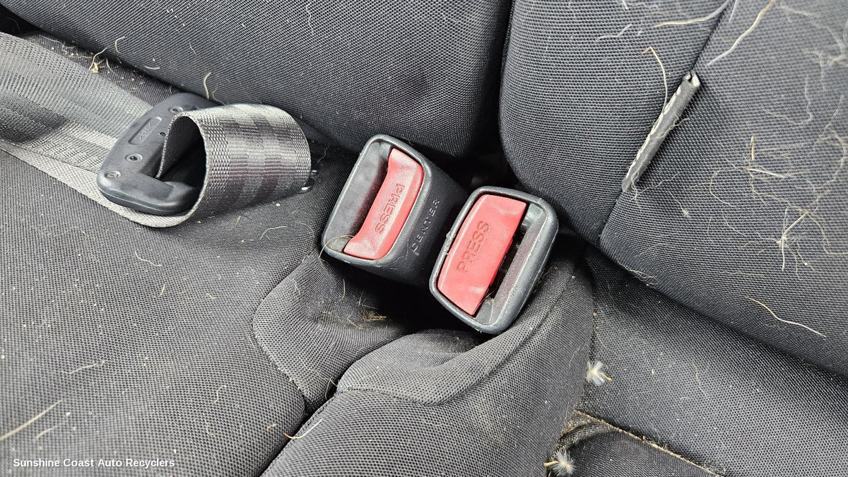 2007-2012 Hyundai I30 Seatbelt Stalk