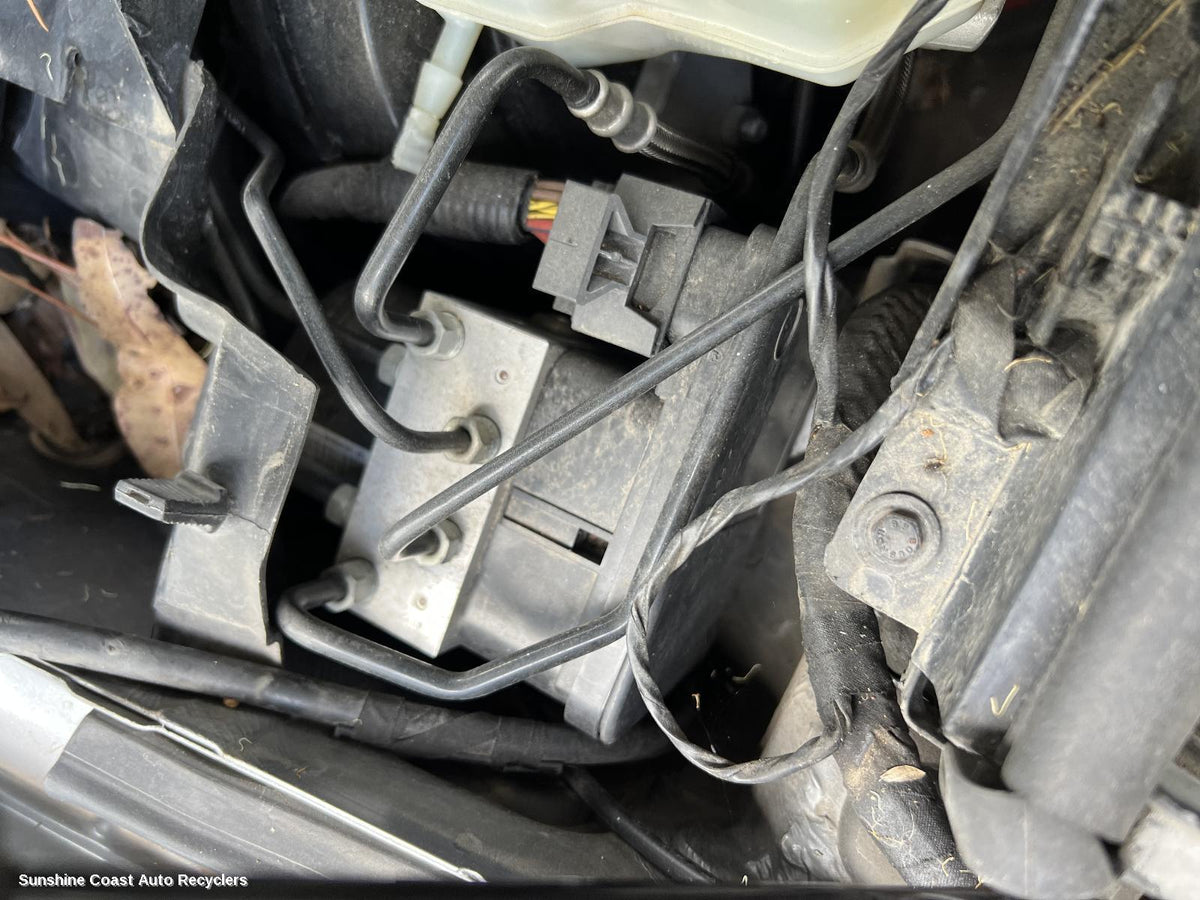 2005-2012 Bmw 3 Series Abs Pump Modulator