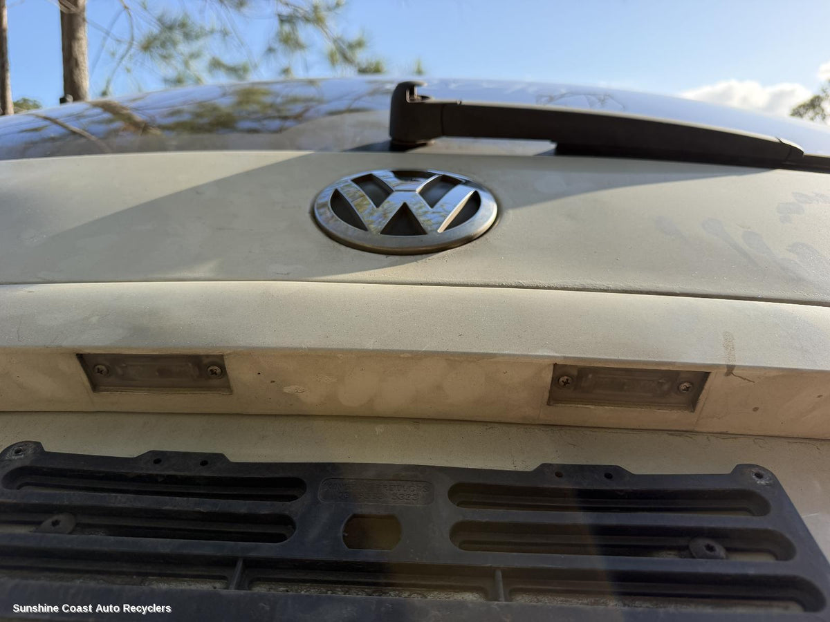 2004-2010 Volkswagen Transporter Number Plate Lamp