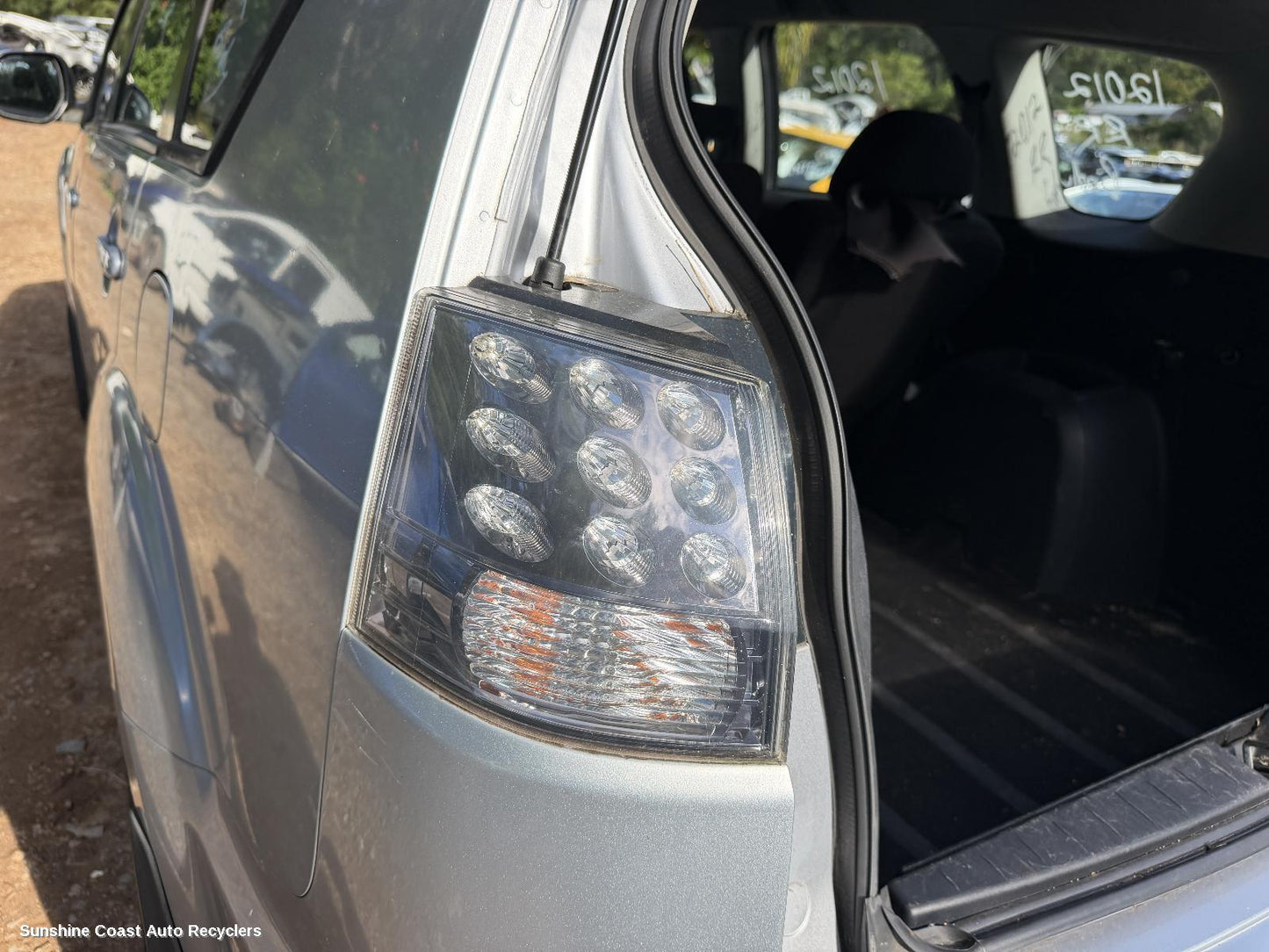 2006-2012 Mitsubishi Outlander Left Taillight