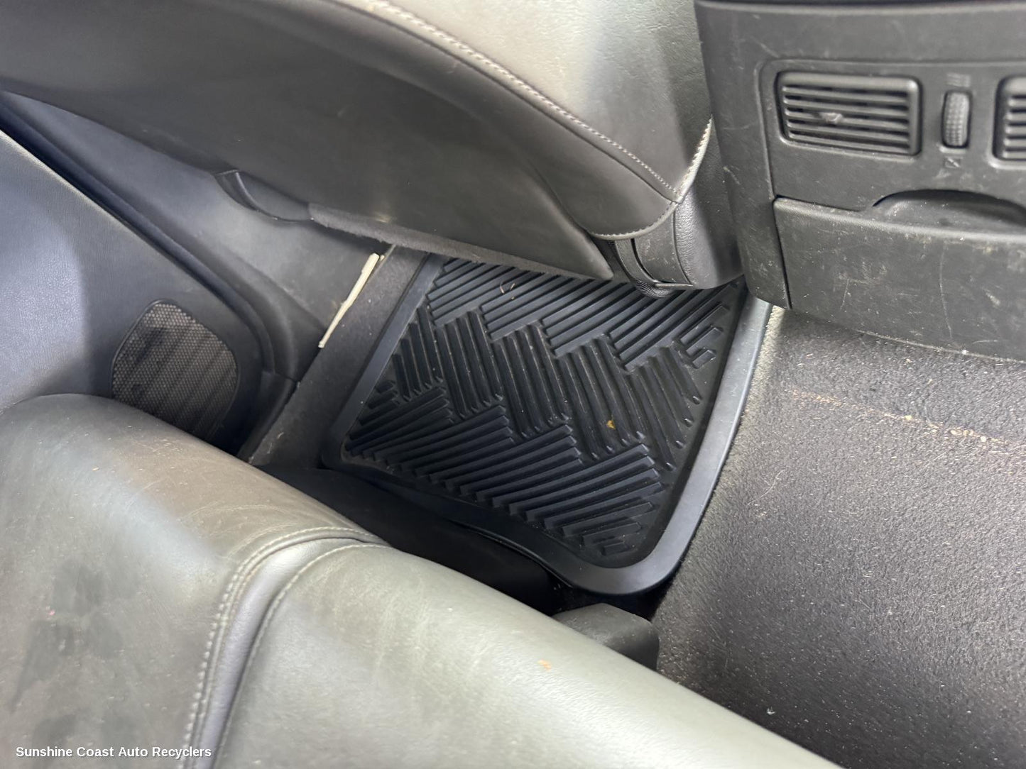 2012 Nissan Pathfinder Floor Mats