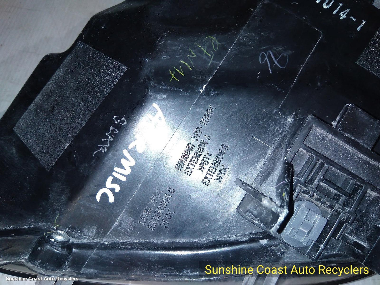 2015 Mazda 2 Right Headlamp