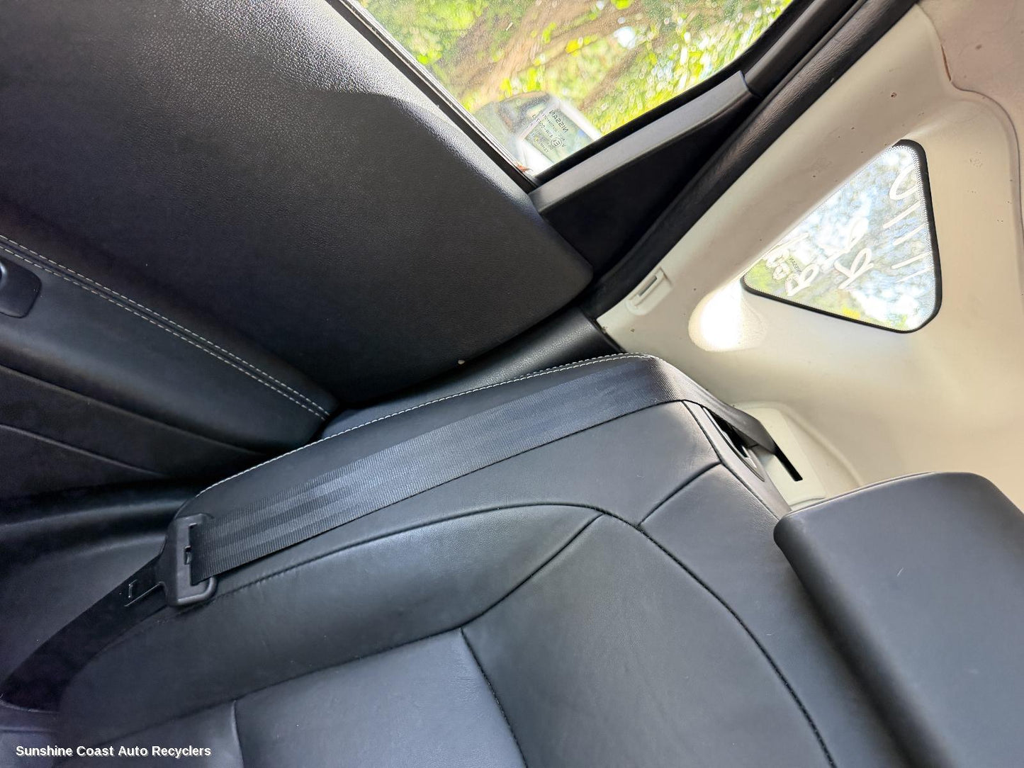 2007-2014 Nissan Dualis Seatbelt Stalk
