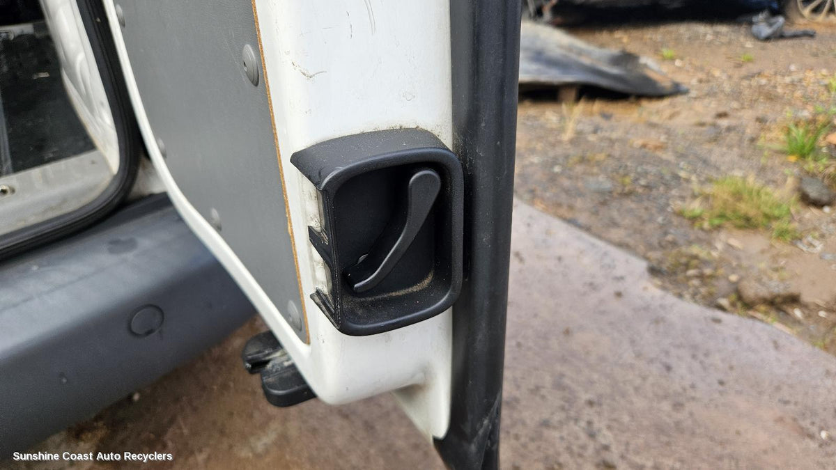 2005-2010 Volkswagen Caddy Tailgate Handle