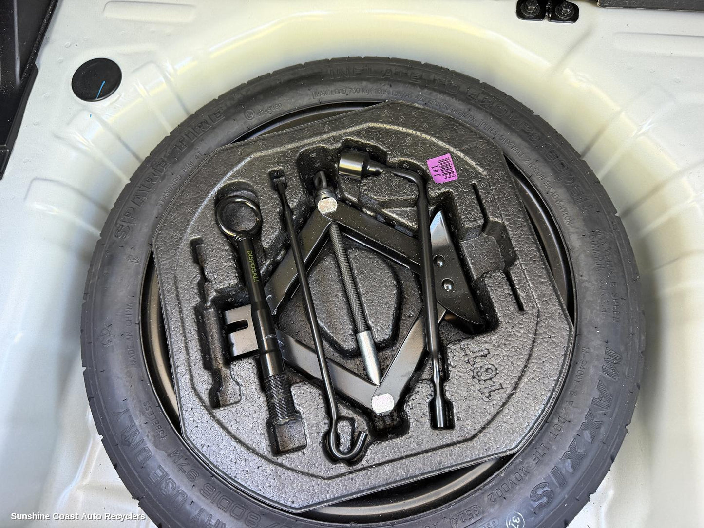2020-2026 Kia Stonic Jack Tool Kit