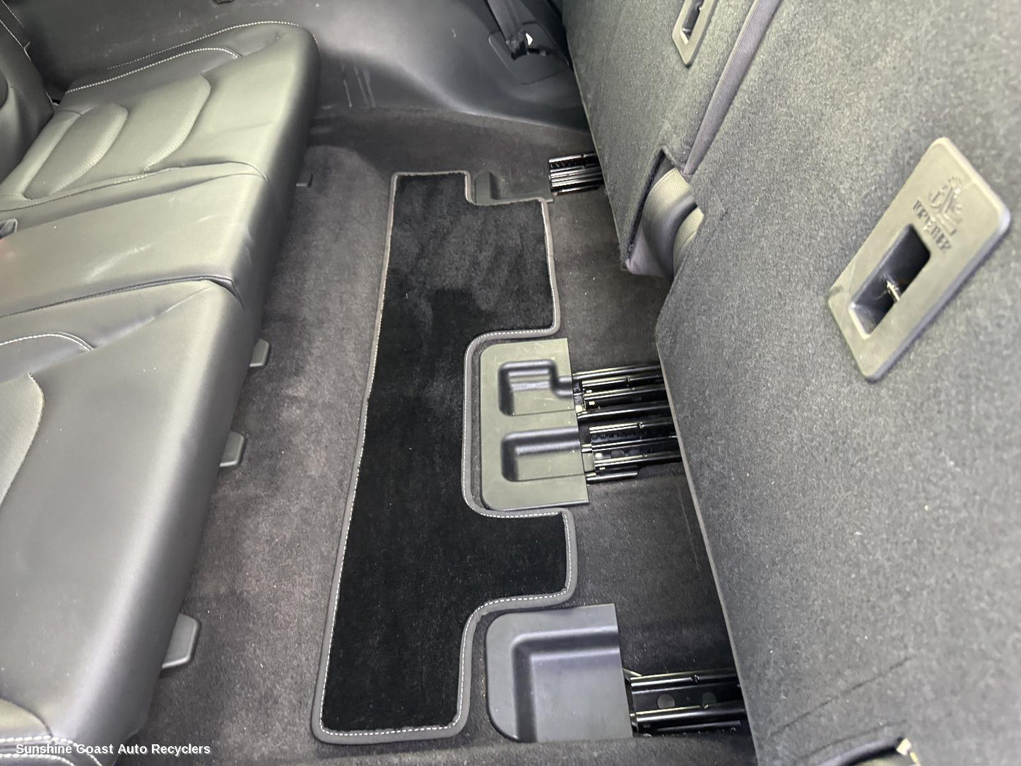 2022 Ldv D90 Floor Mats