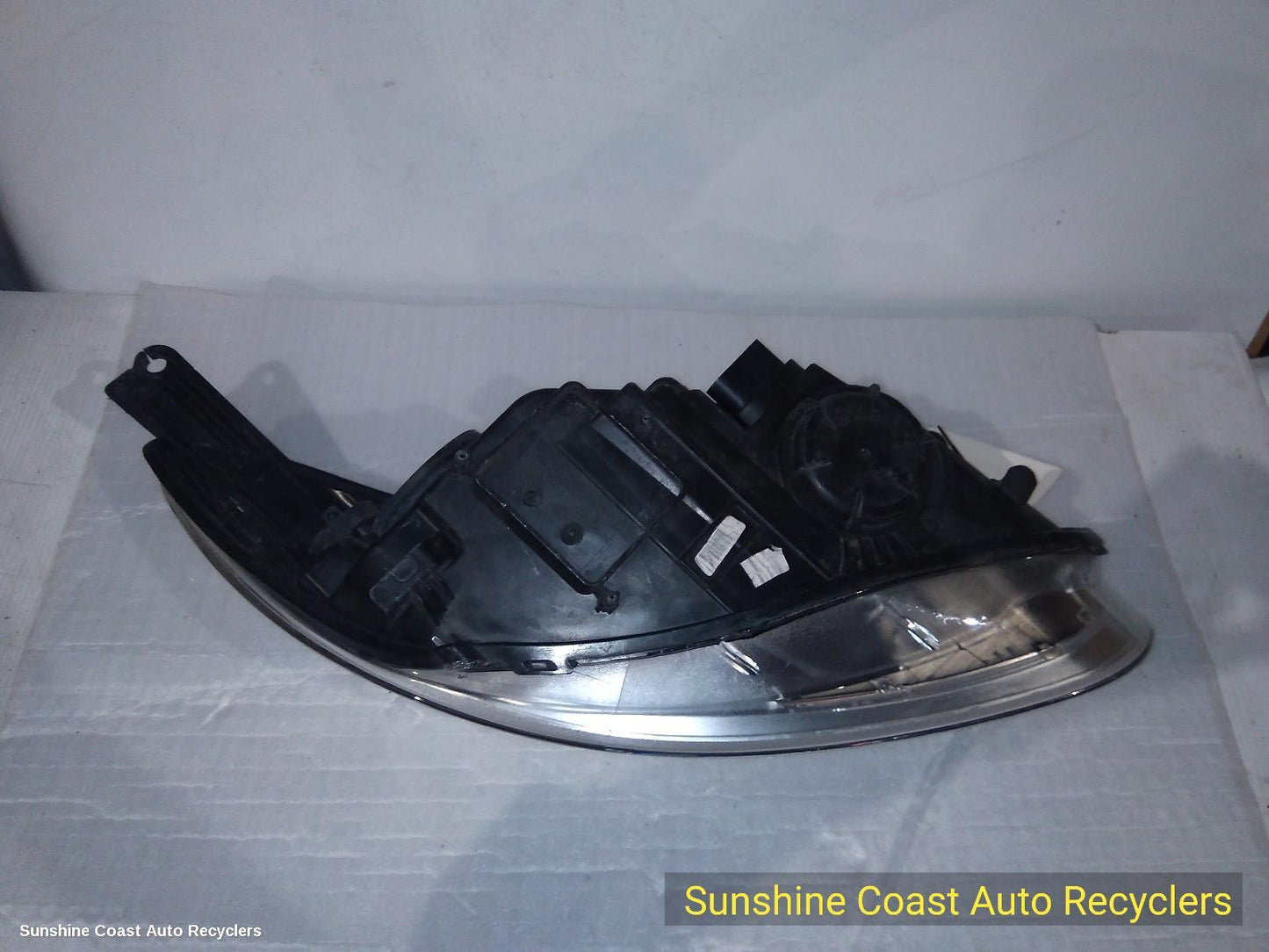 2013 Ford Focus Left Headlamp