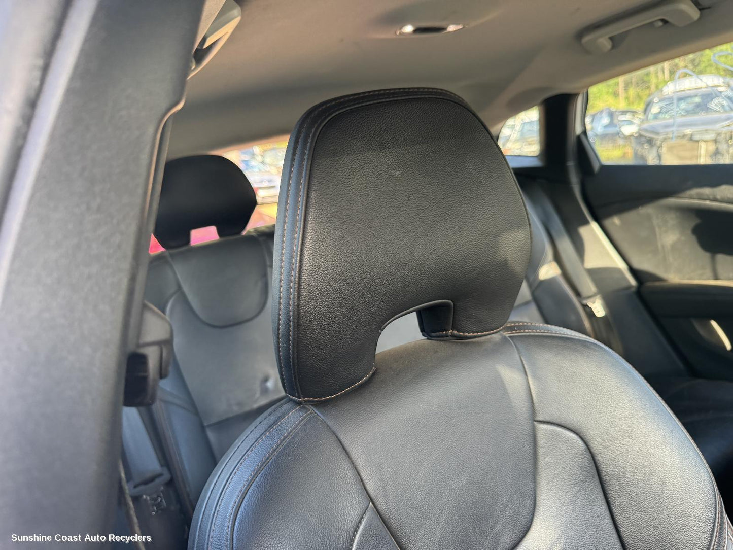 2013-2019 Volvo S40 Headrest