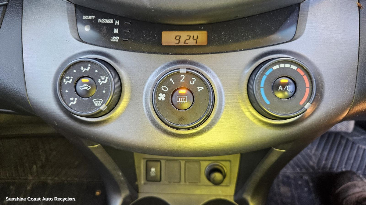 2005-2012 Toyota Rav4 Clock