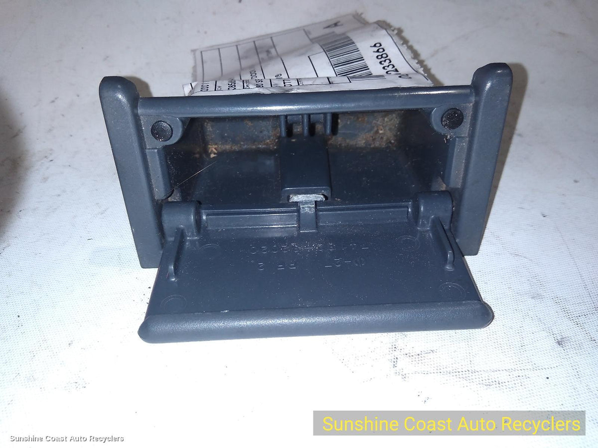 1990-1998 Toyota Landcruiser Ashtray