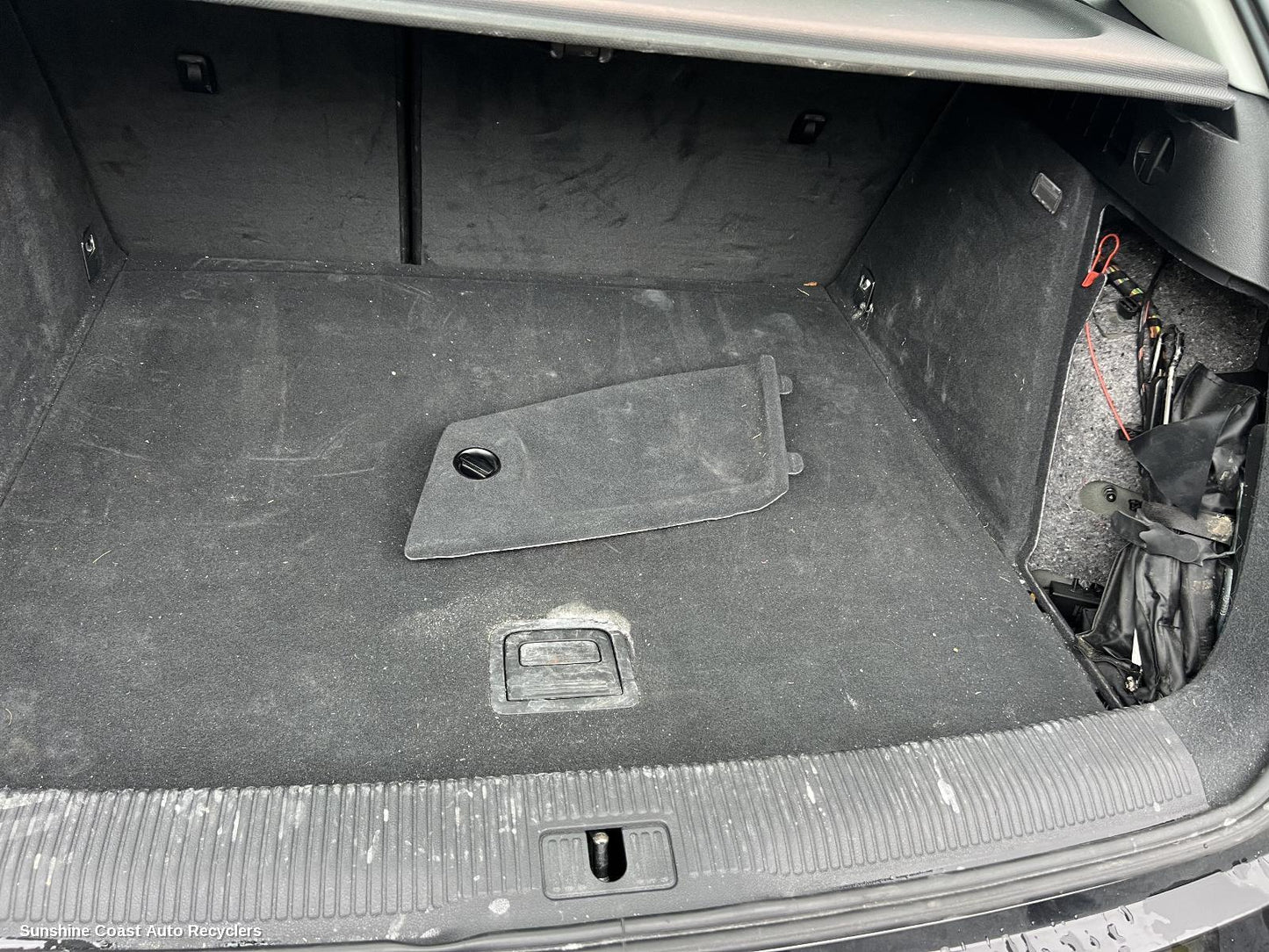 2013 Audi Q3 Parcel Shelf Cargo Blind